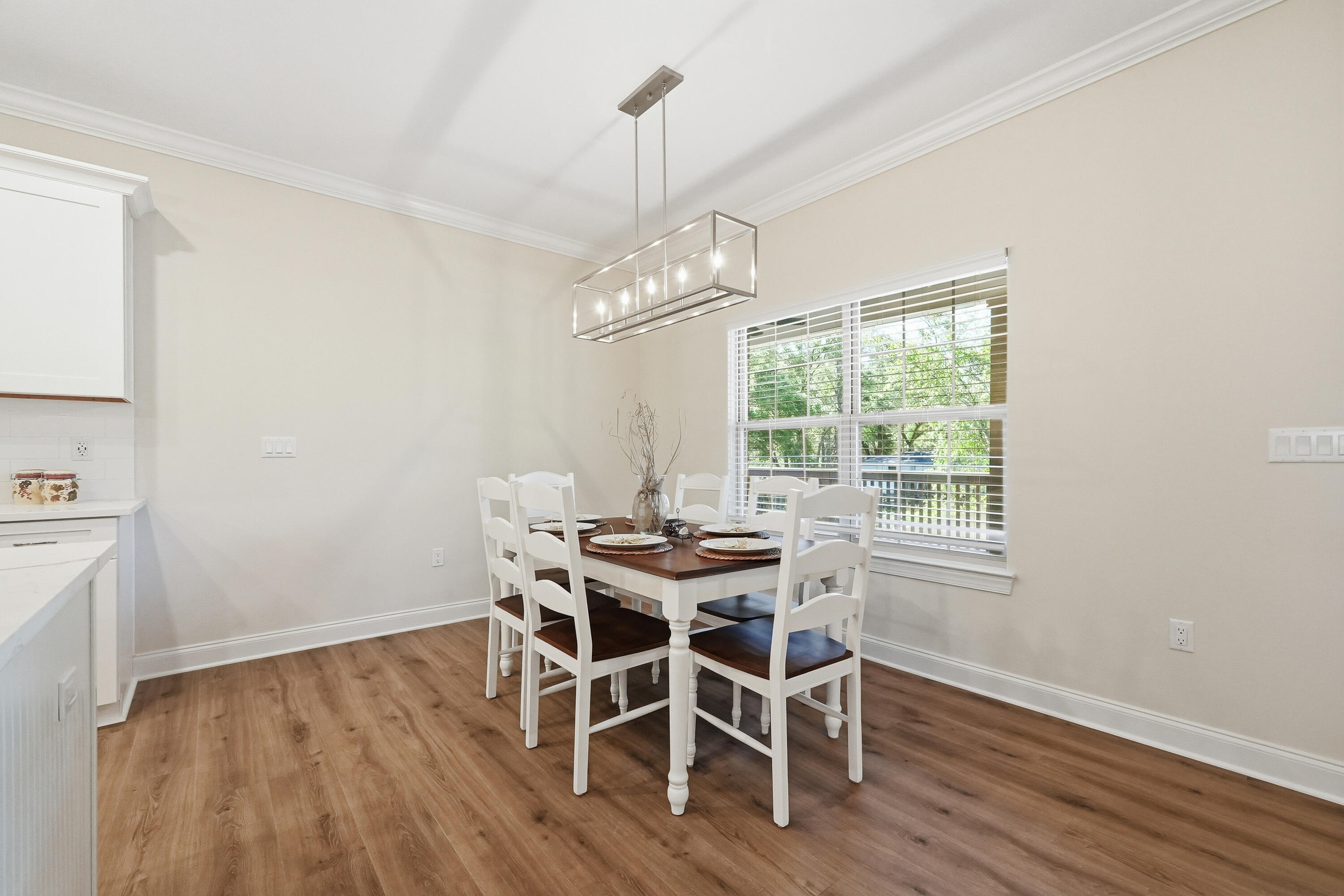 VALPARAISO PLAT #7 LOT 2 BLK 30 - Residential