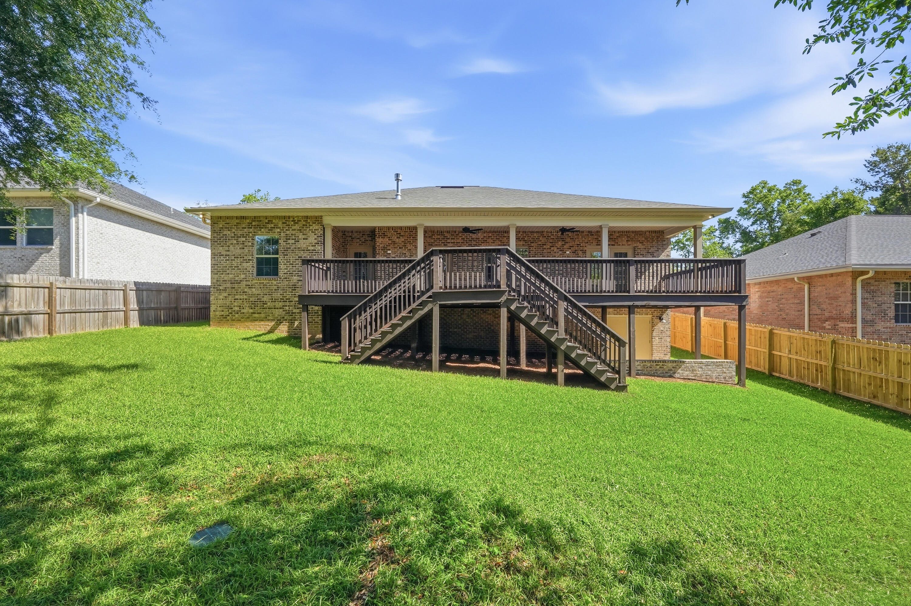 VALPARAISO PLAT #7 LOT 2 BLK 30 - Residential