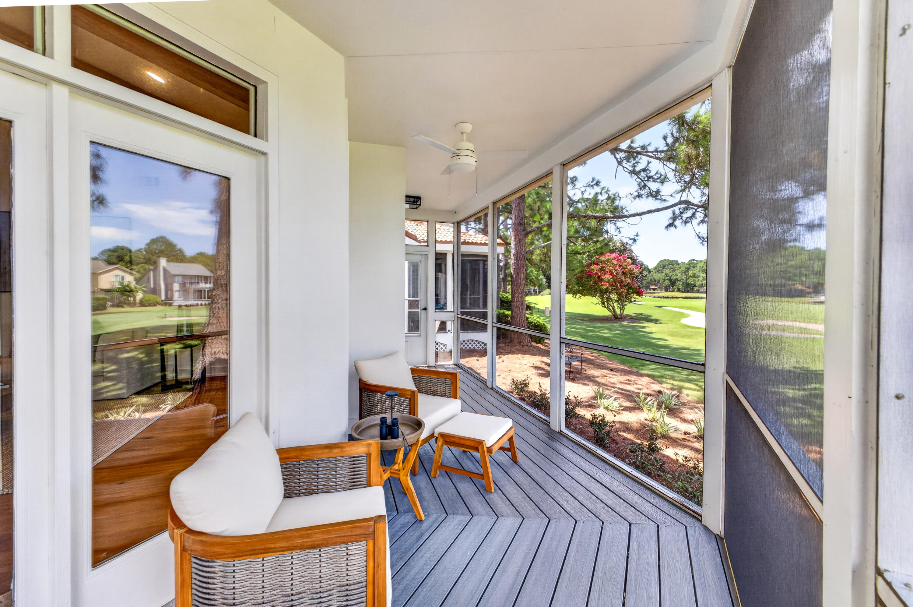 VANTAGE POINTE - Residential