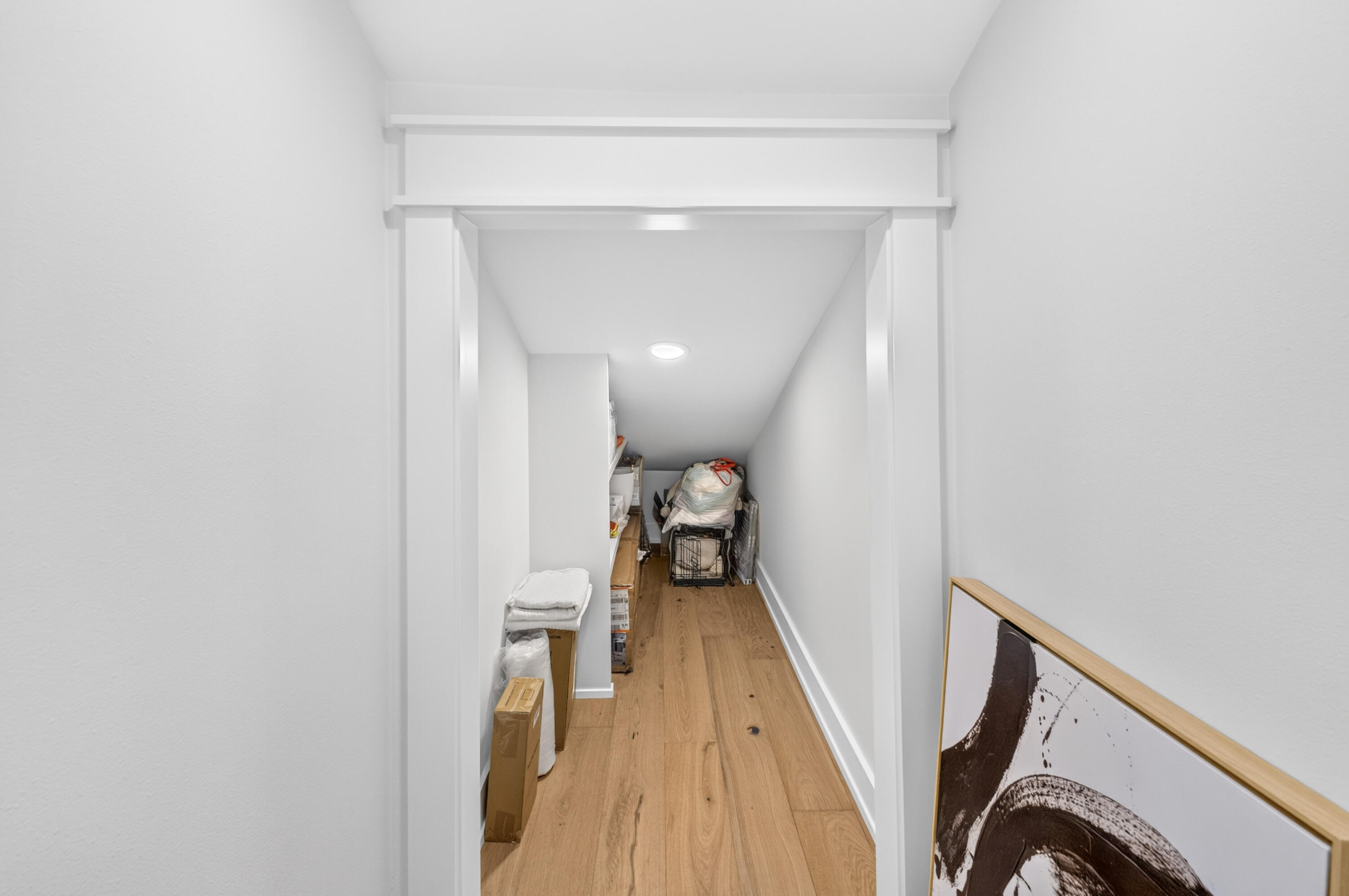 VANTAGE POINTE - Residential