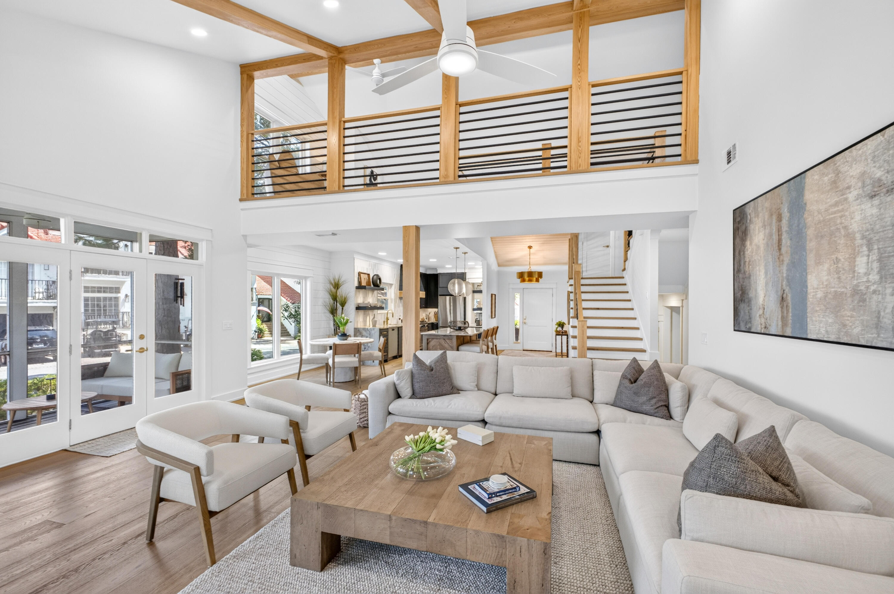 VANTAGE POINTE - Residential