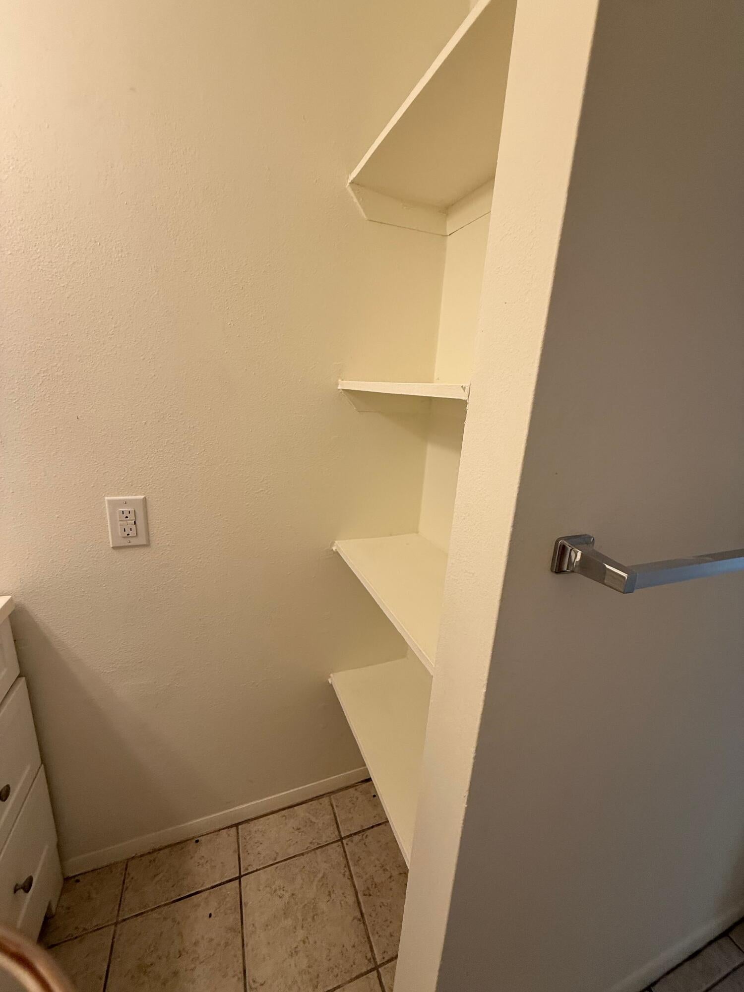 DOGWOOD APTS - Residential Lease