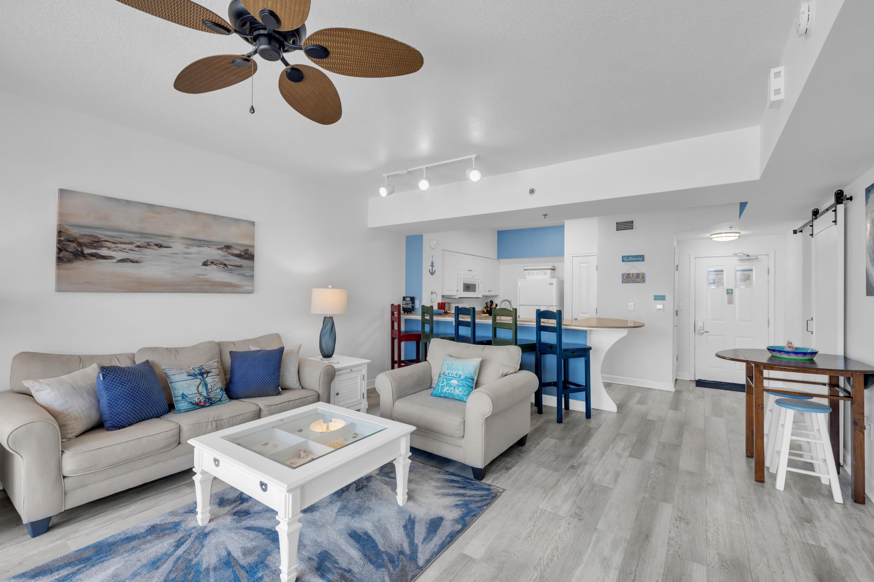 SHORES OF PANAMA - Residential