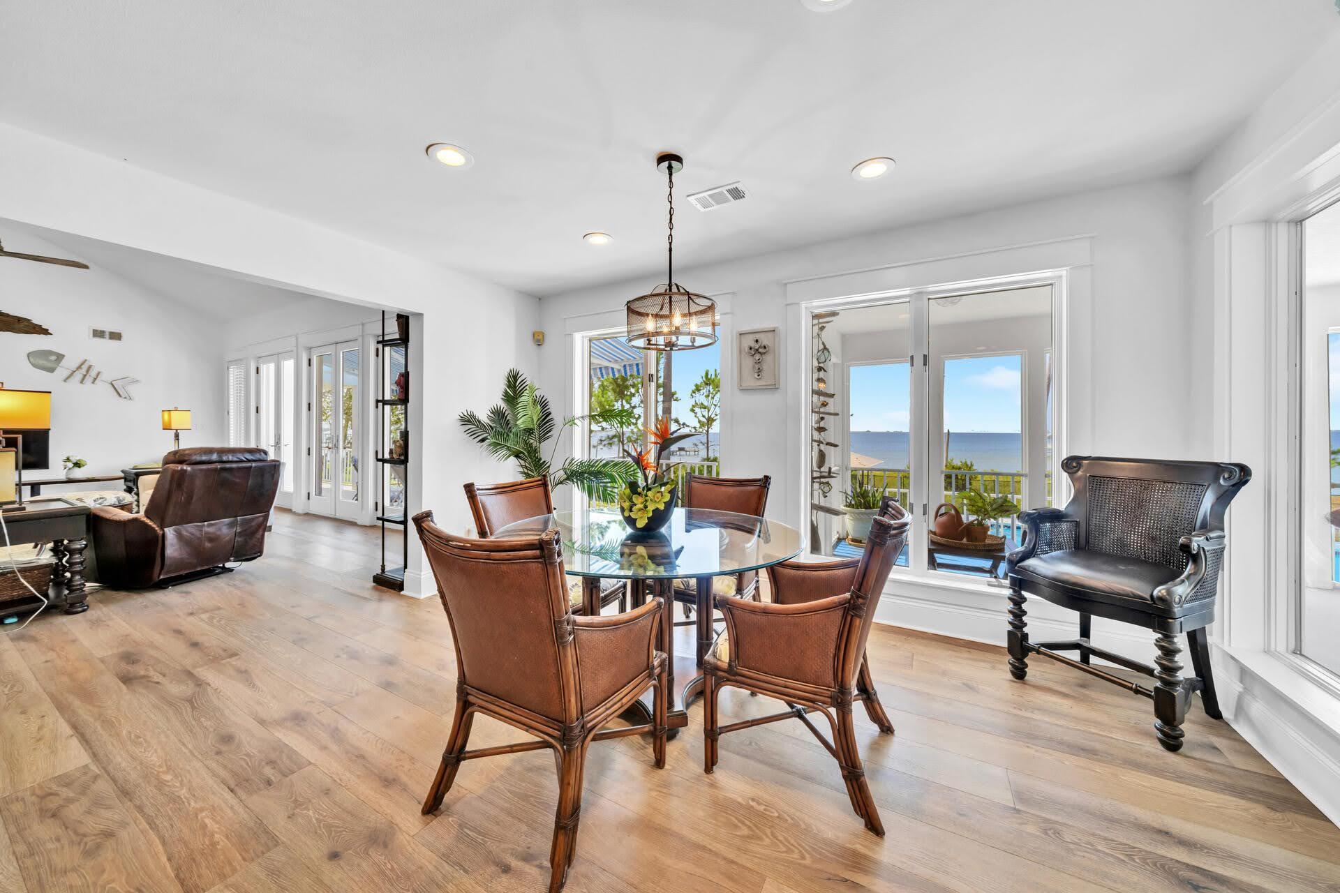 PARISH POINT - Residential