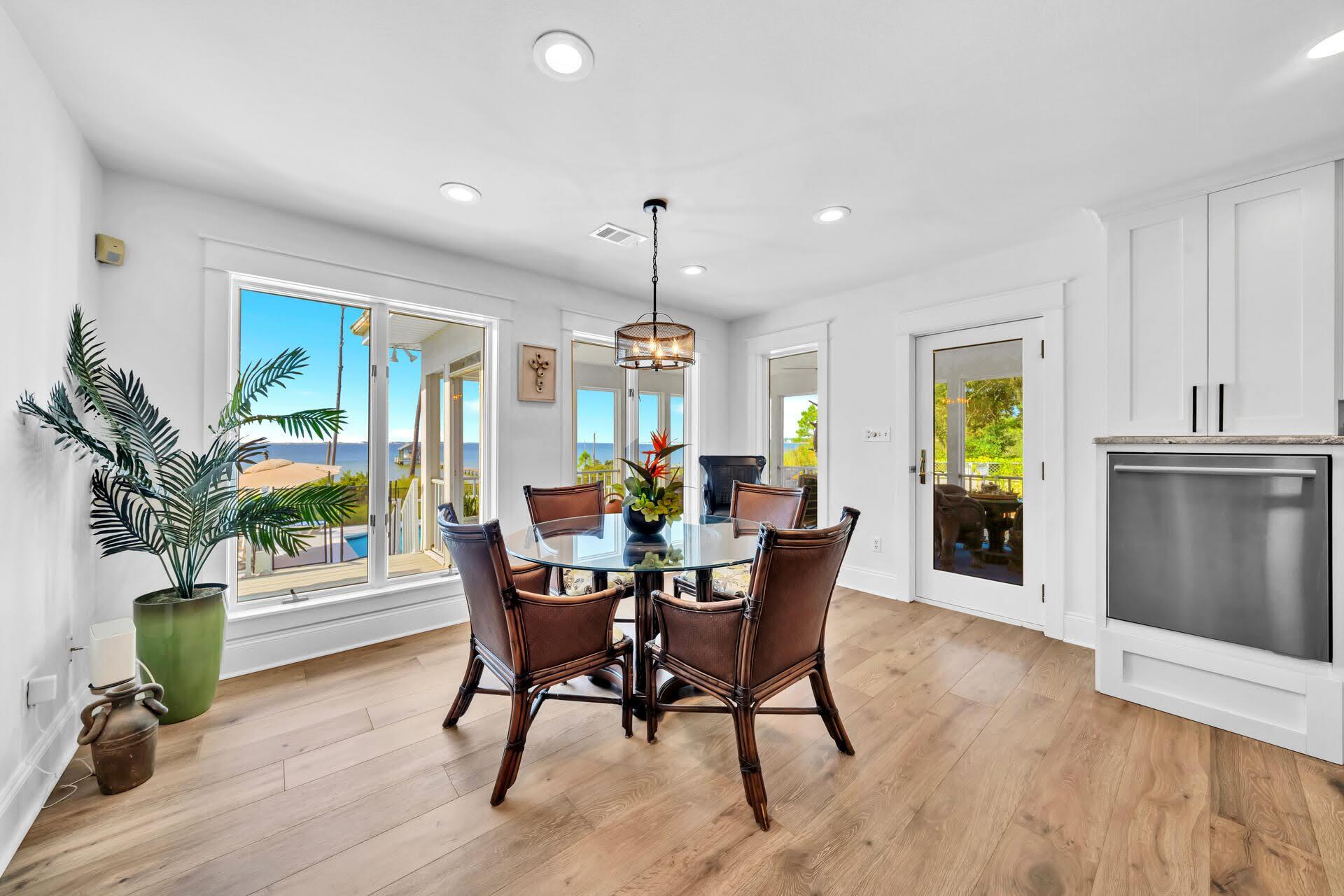 PARISH POINT - Residential