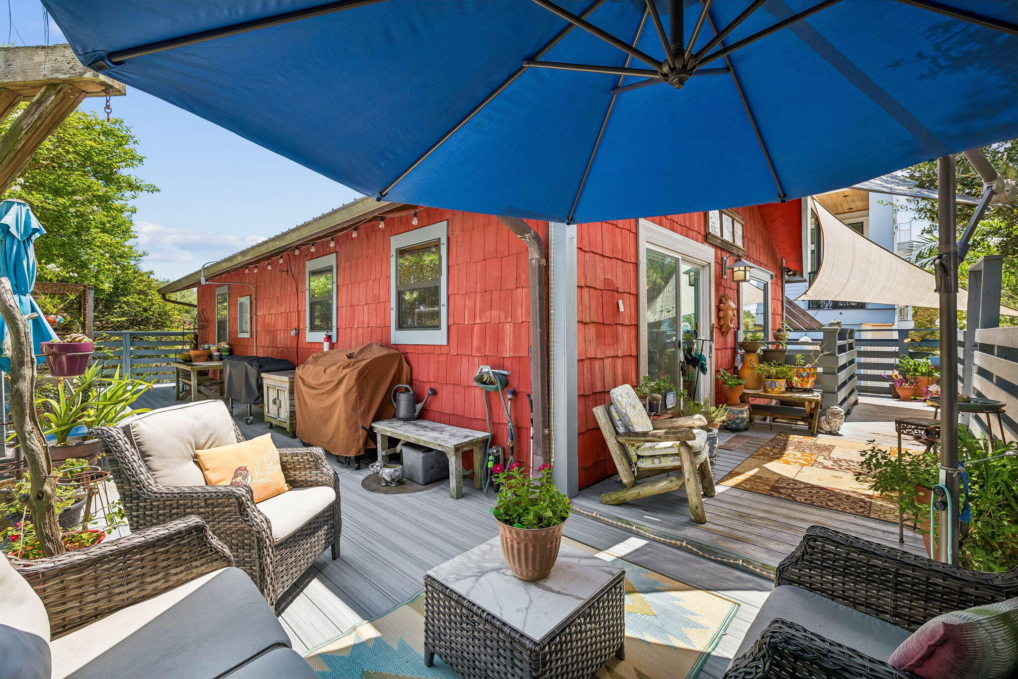 FRANGISTA BEACH 1ST ADDN - Residential