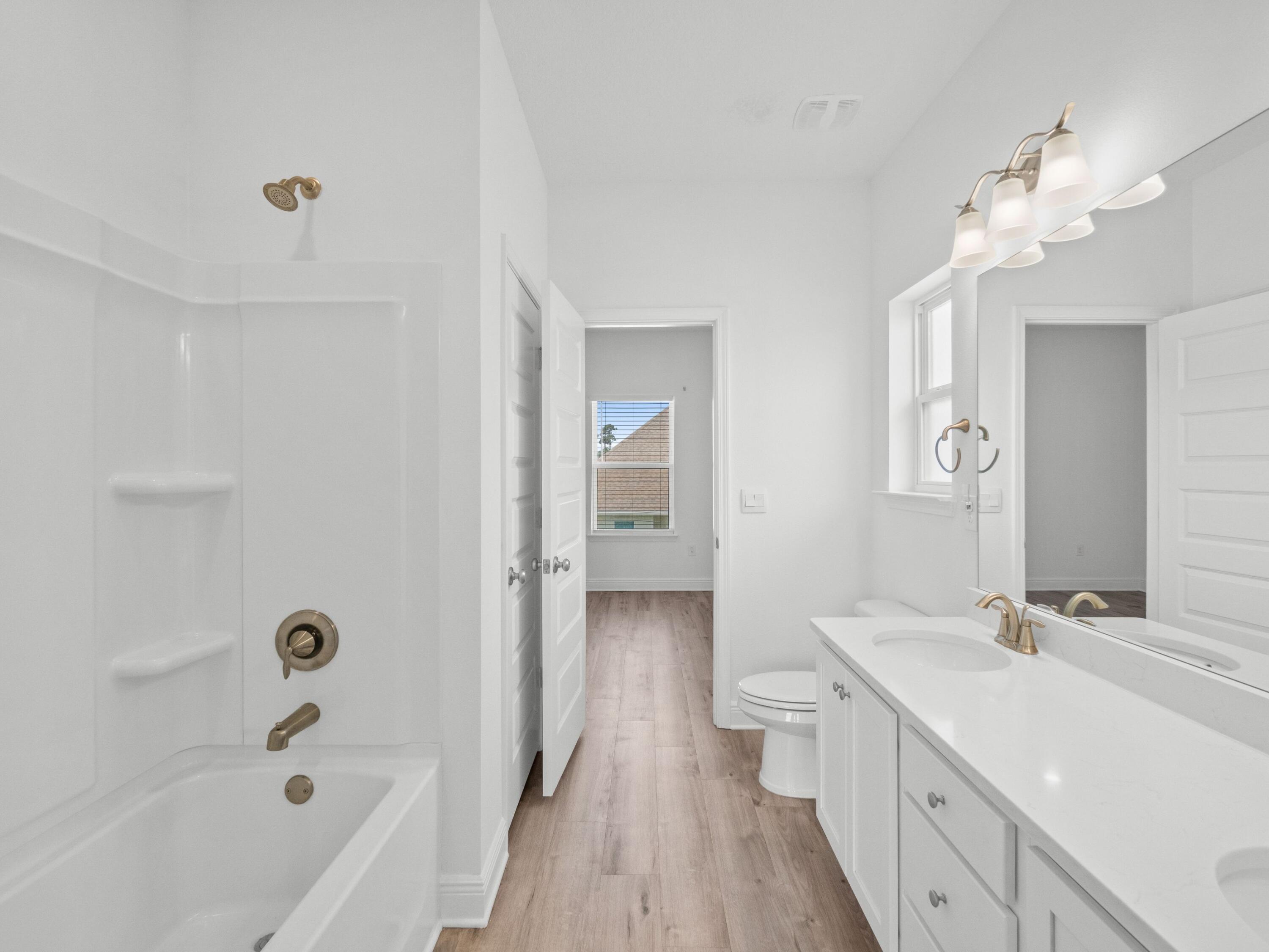 LAKEVIEW - Residential