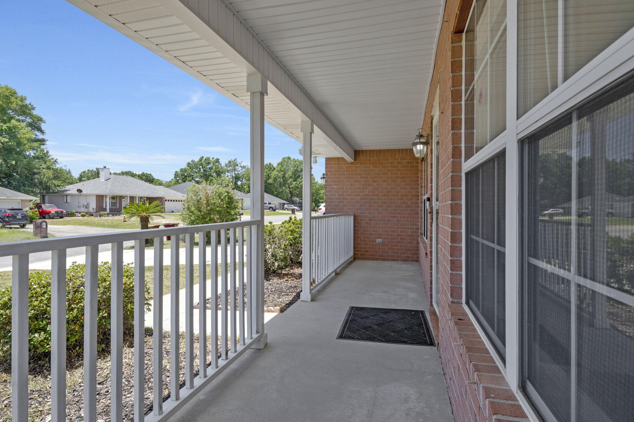 WOODBURY FOREST - Residential