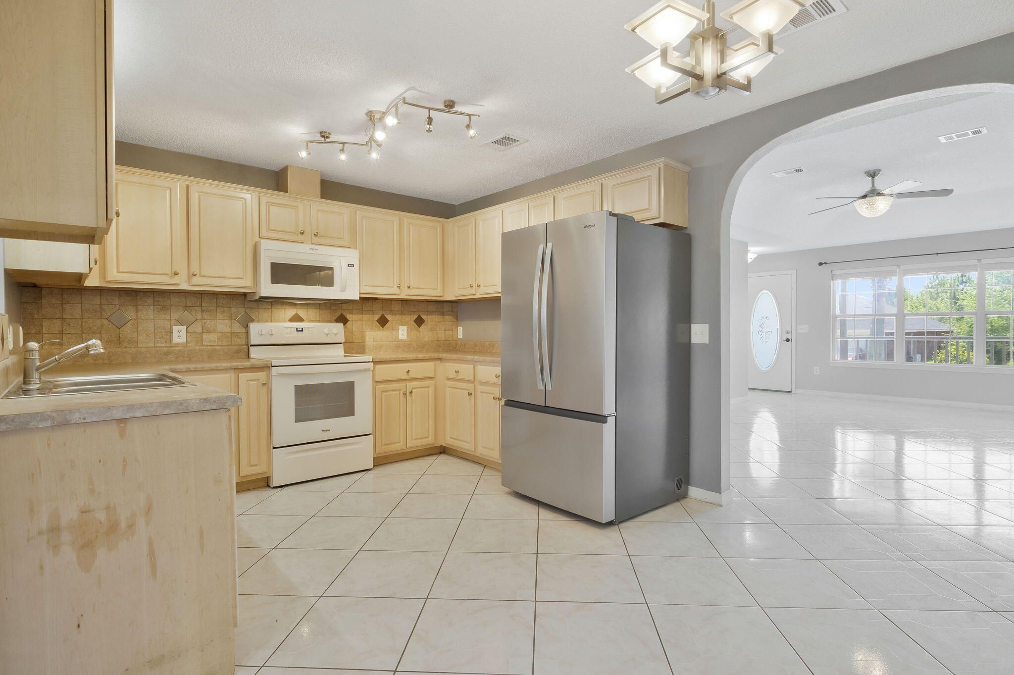 WOODBURY FOREST - Residential