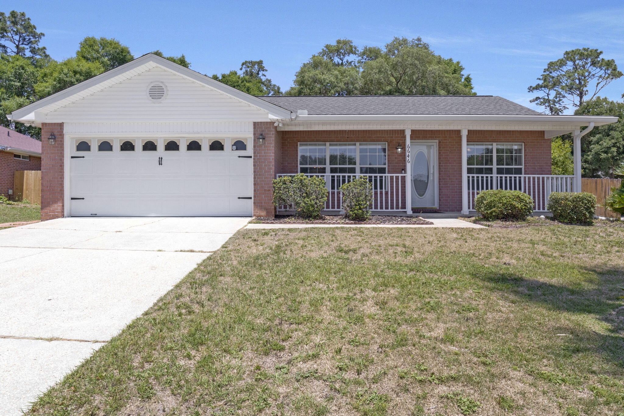 WOODBURY FOREST - Residential