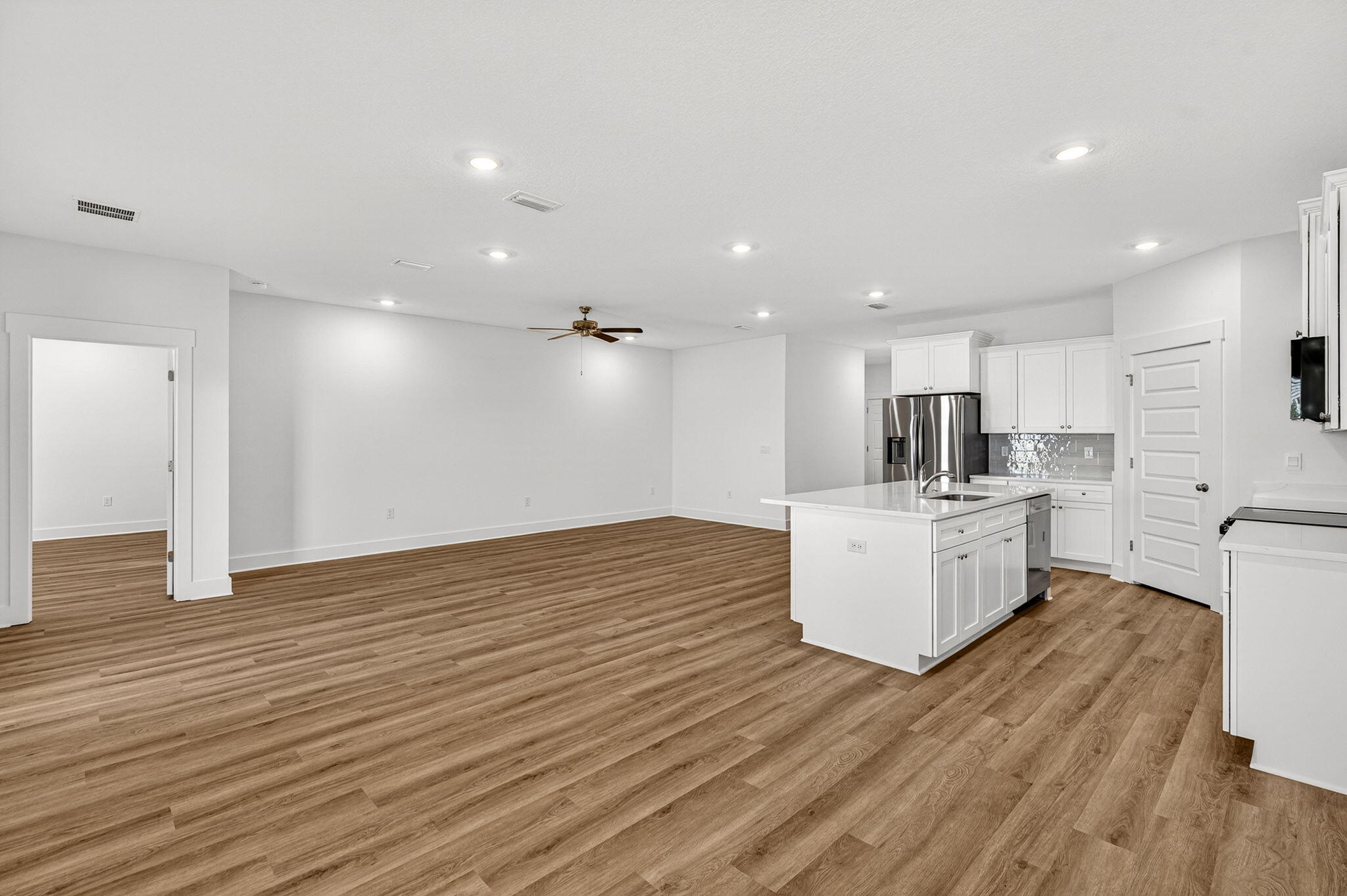 OWLS HEAD FARMS - Residential Lease
