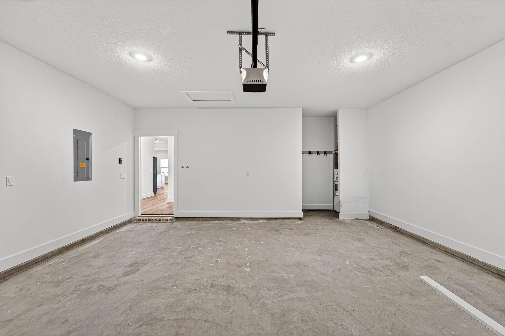 OWLS HEAD FARMS - Residential Lease