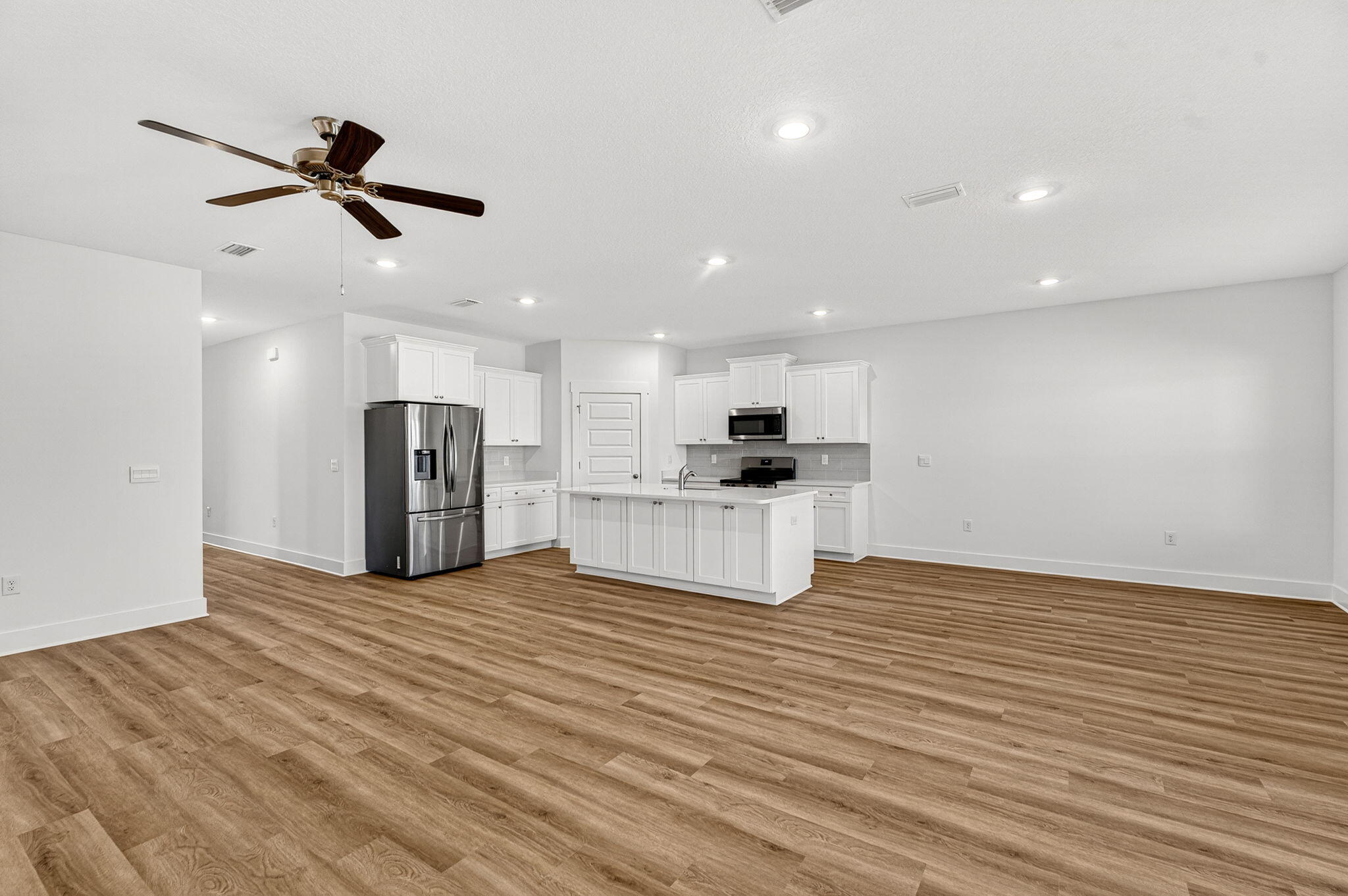 OWLS HEAD FARMS - Residential Lease
