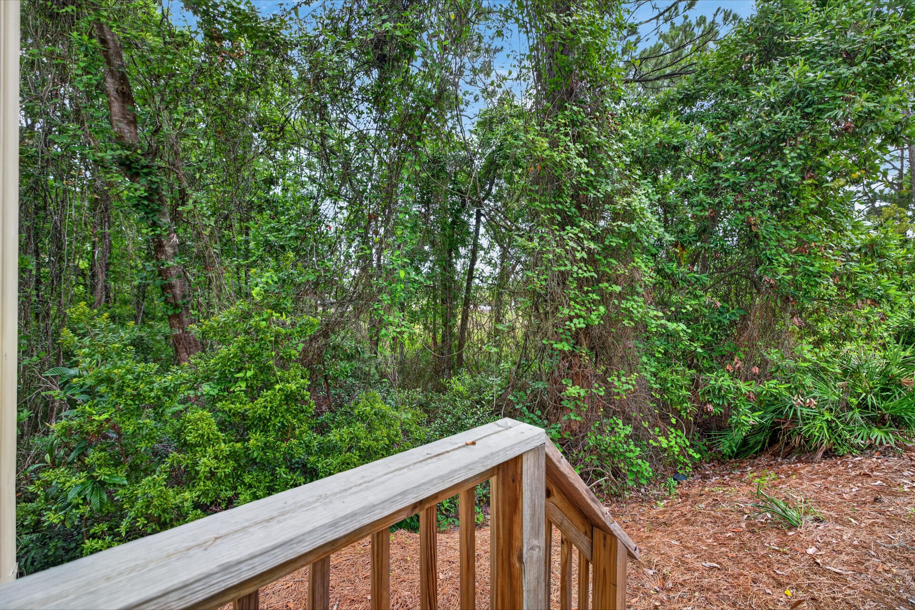 CRYSTAL LAKE - Residential Lease