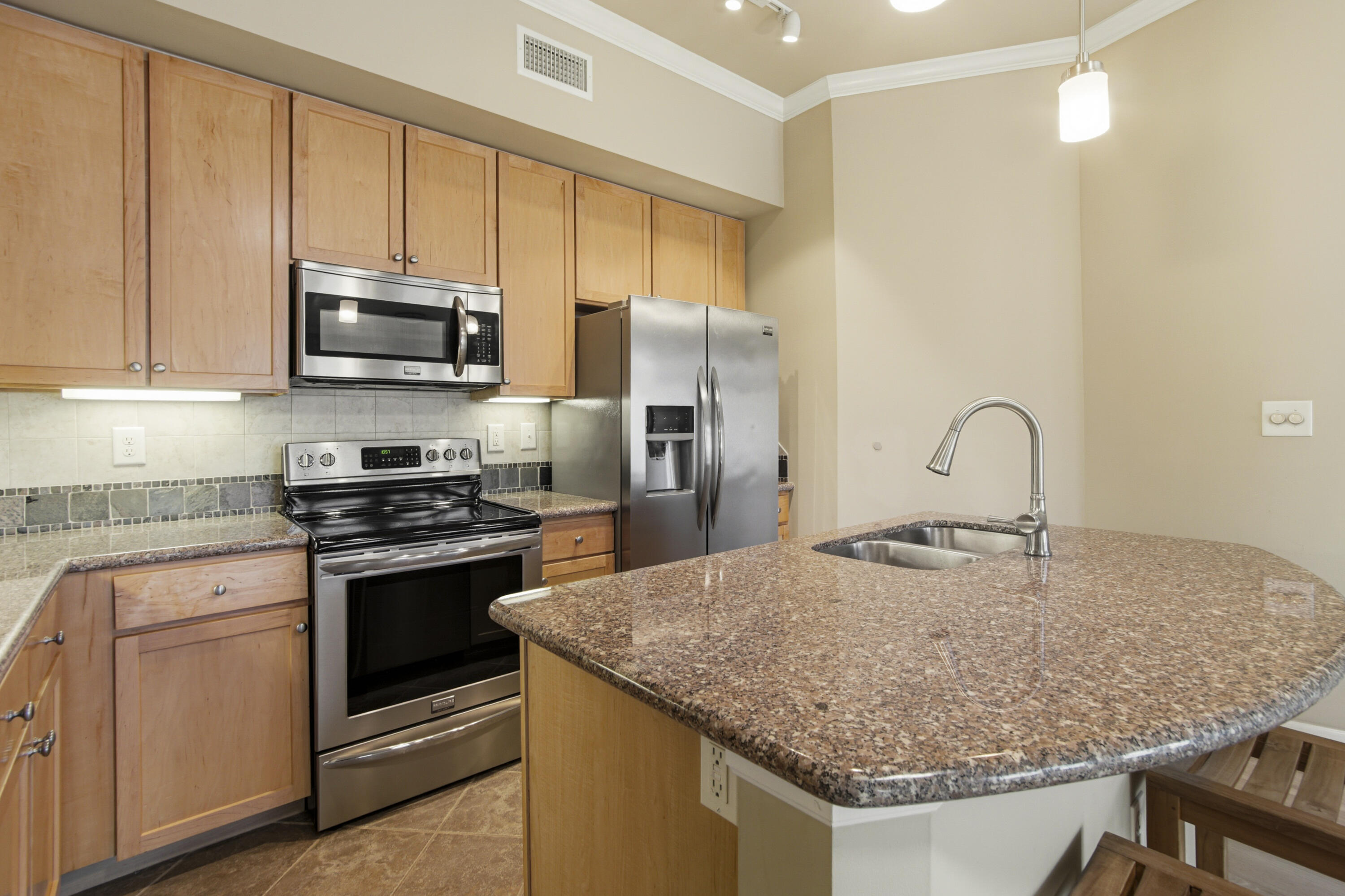 ISLAND RESERVE - Residential