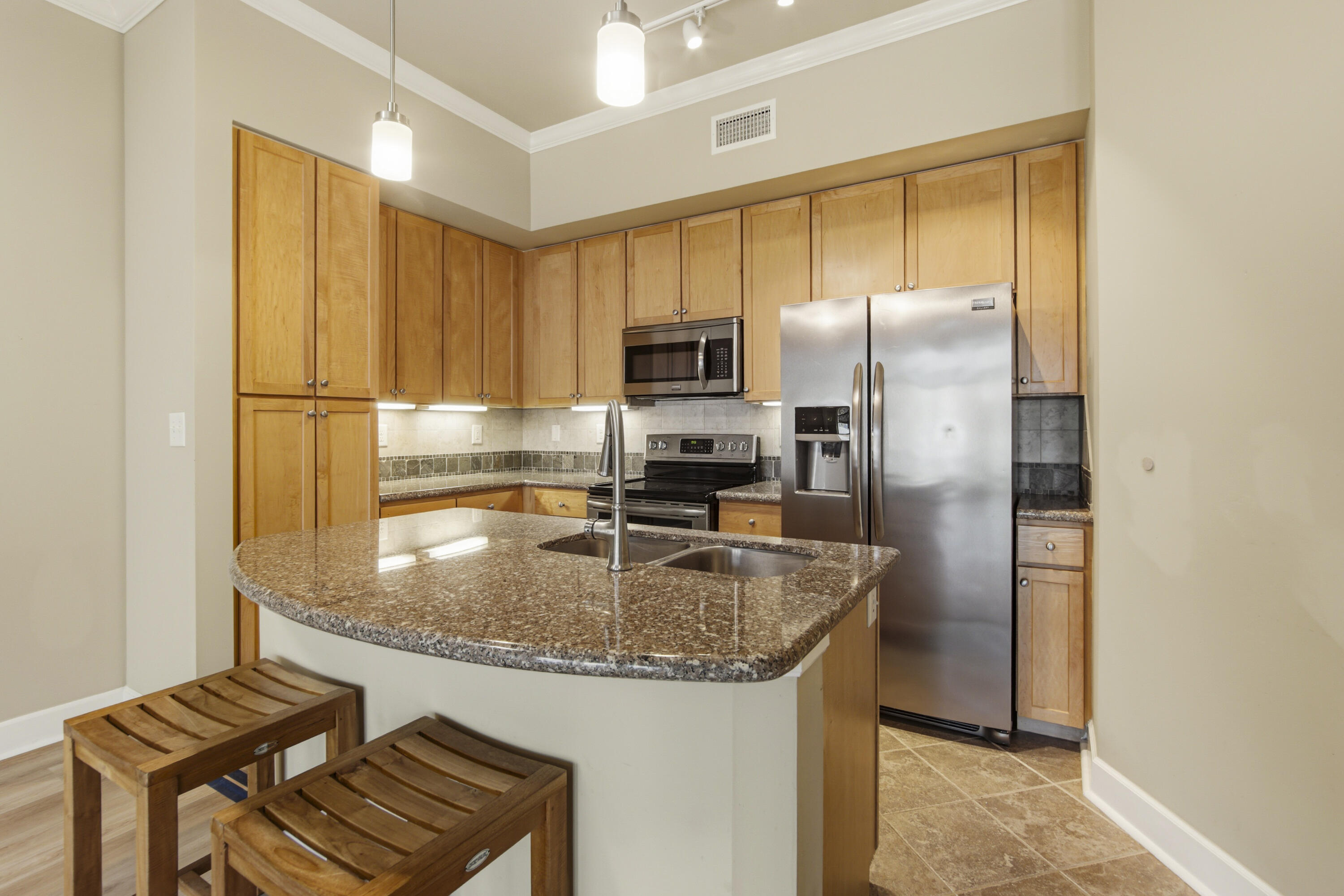 ISLAND RESERVE - Residential