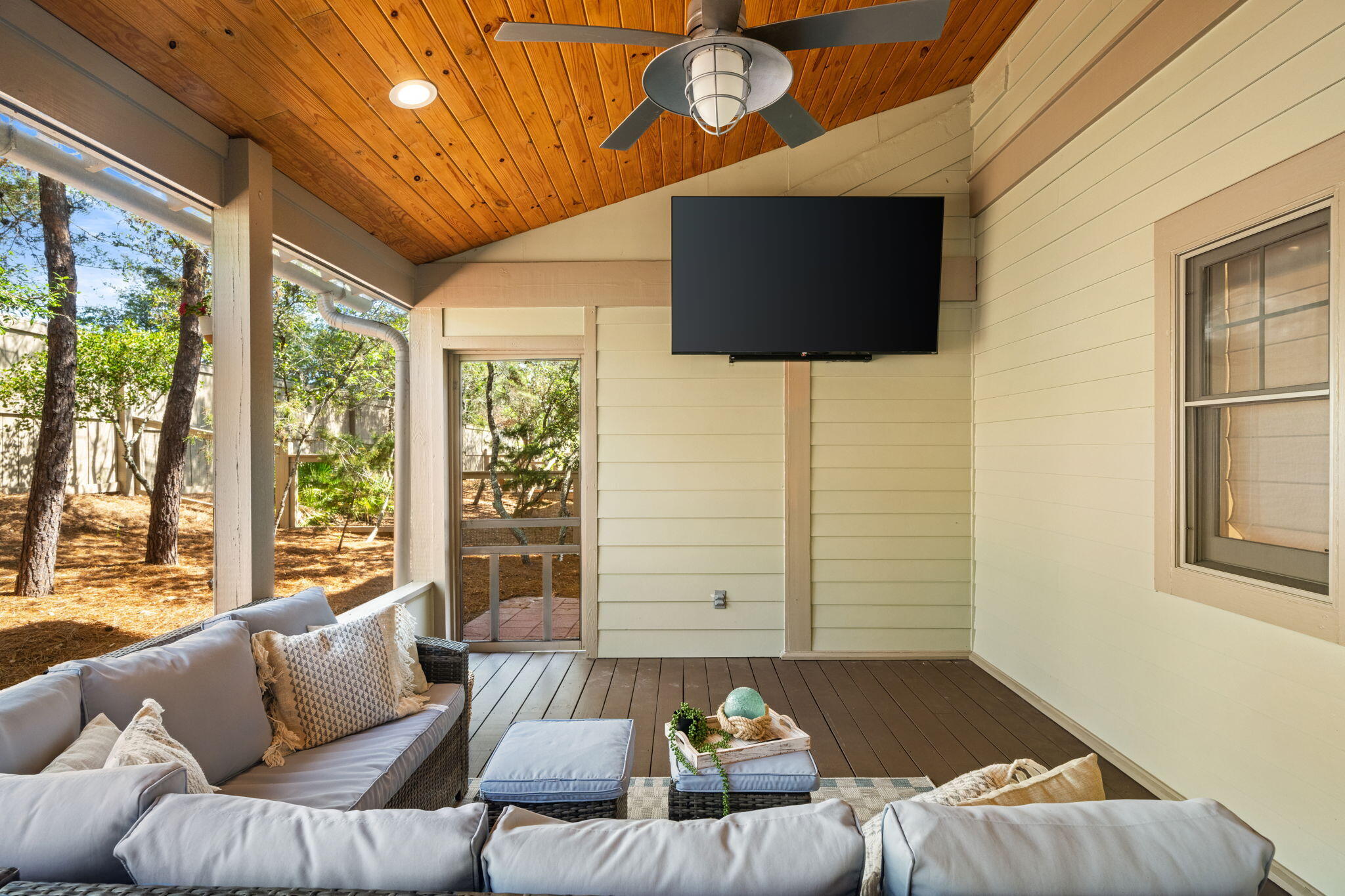 SUMMER RIDGE SOUTH - Residential