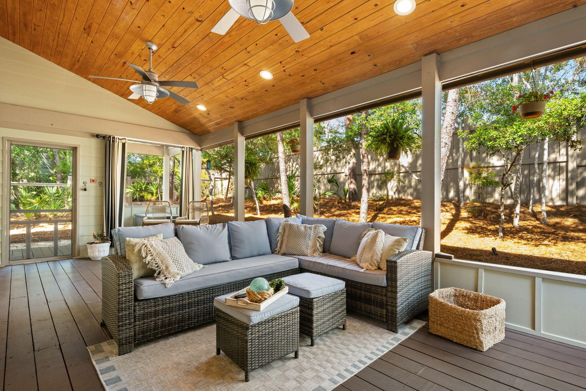 SUMMER RIDGE SOUTH - Residential