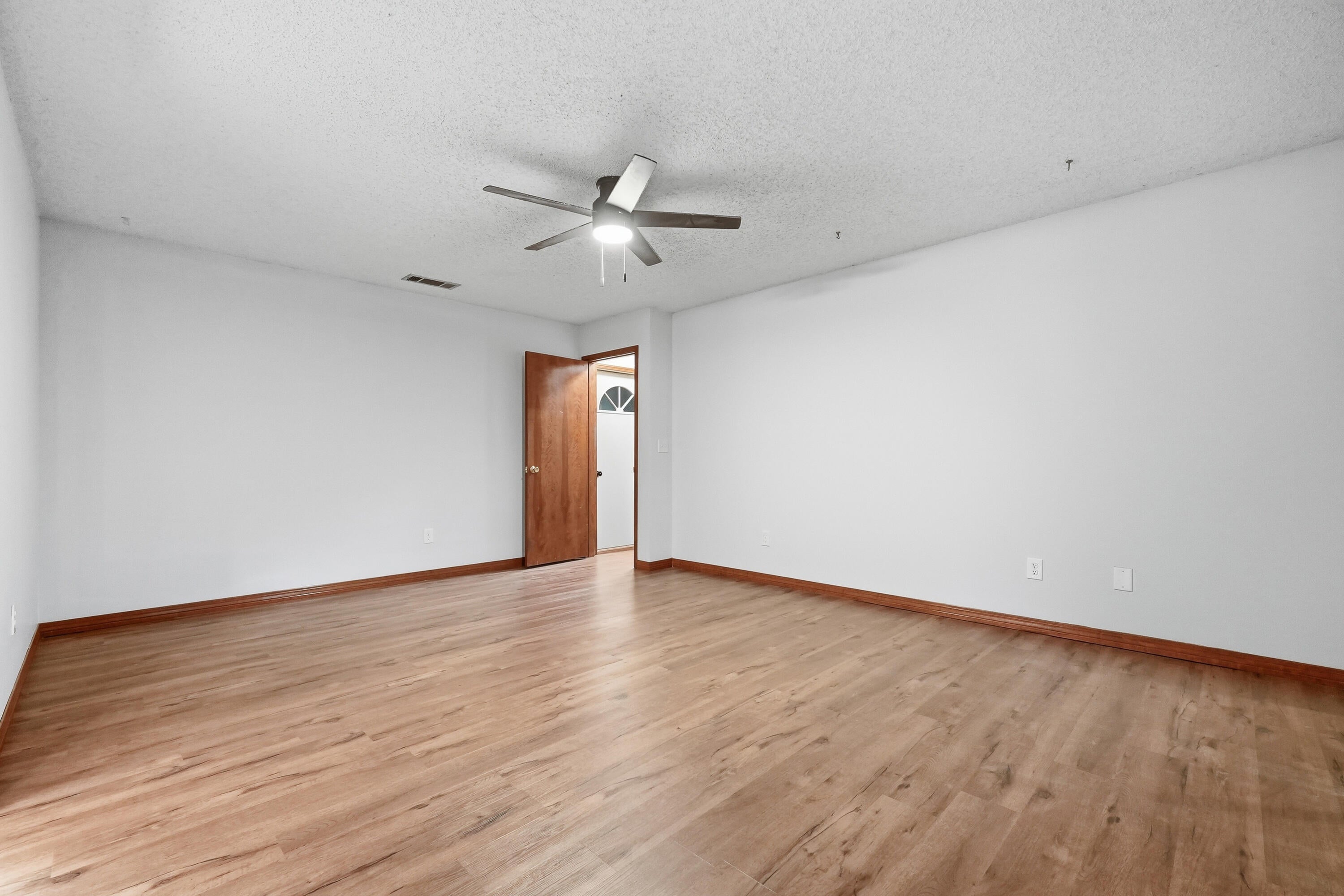 PALM CREST - Residential Lease