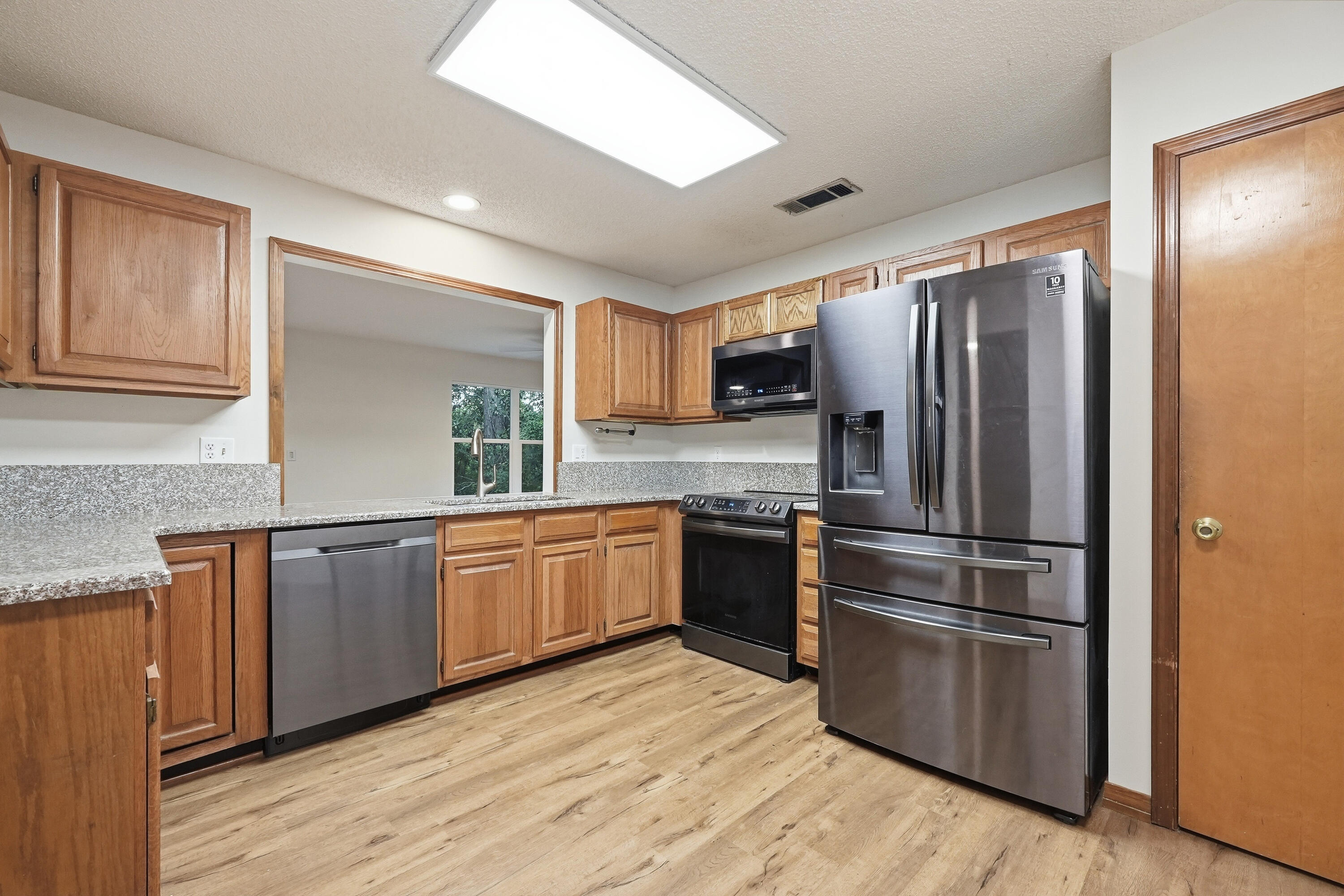 PALM CREST - Residential Lease