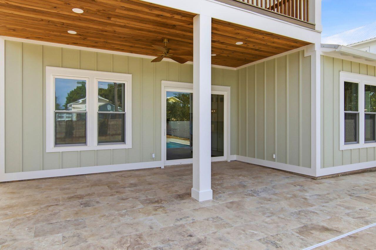 GULF SHORE MANOR - Residential
