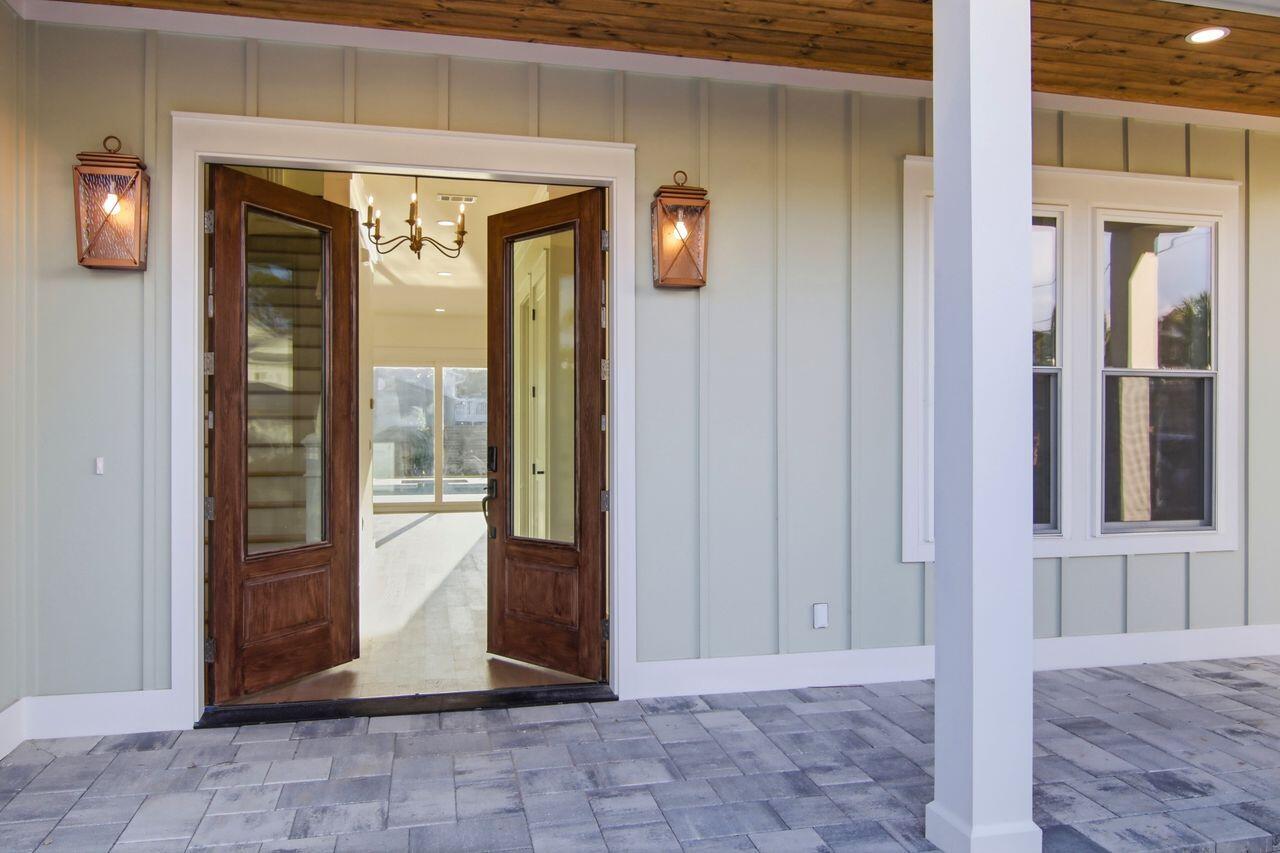 GULF SHORE MANOR - Residential