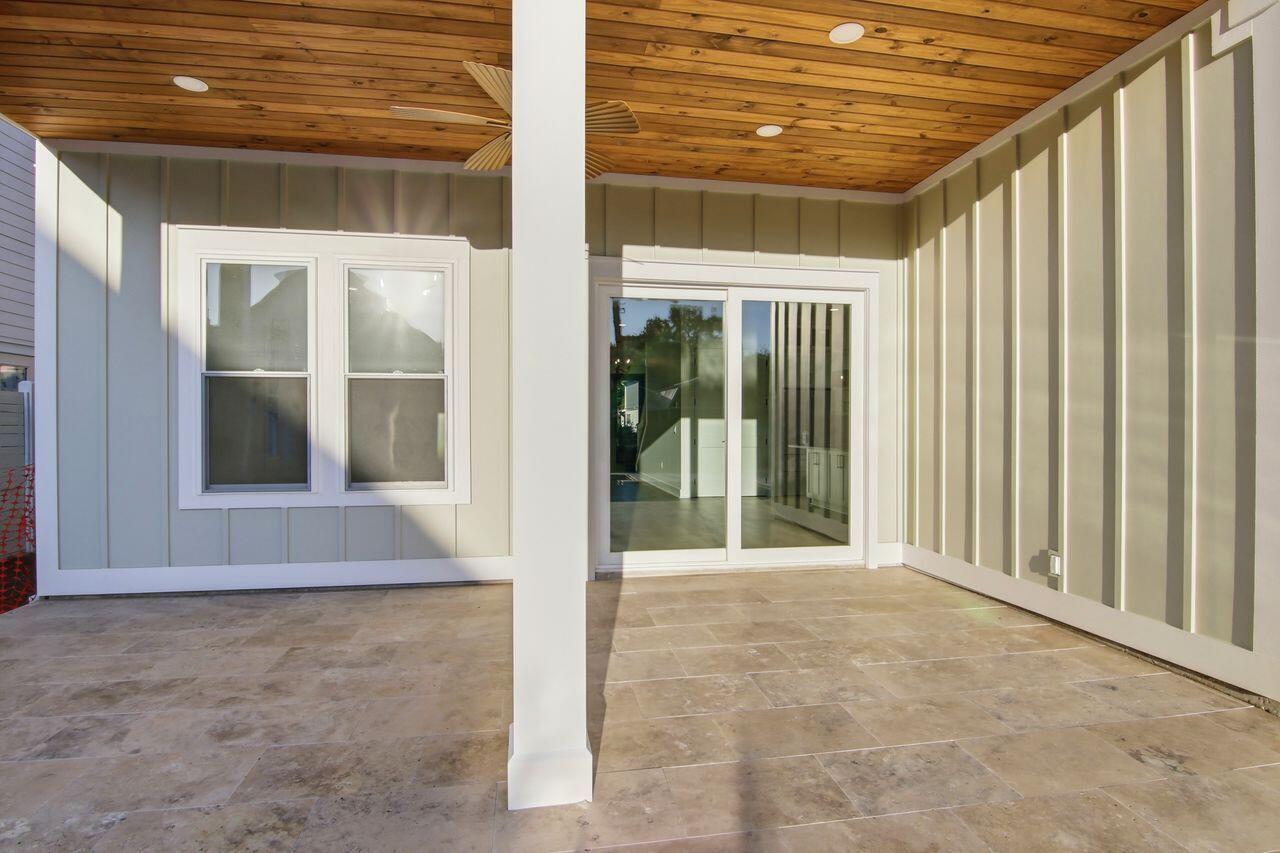 GULF SHORE MANOR - Residential