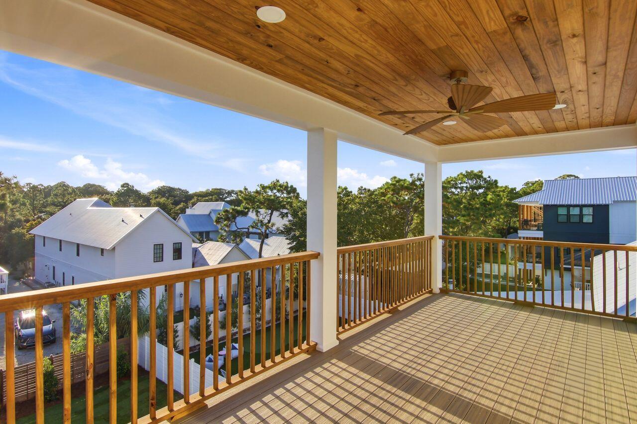 GULF SHORE MANOR - Residential