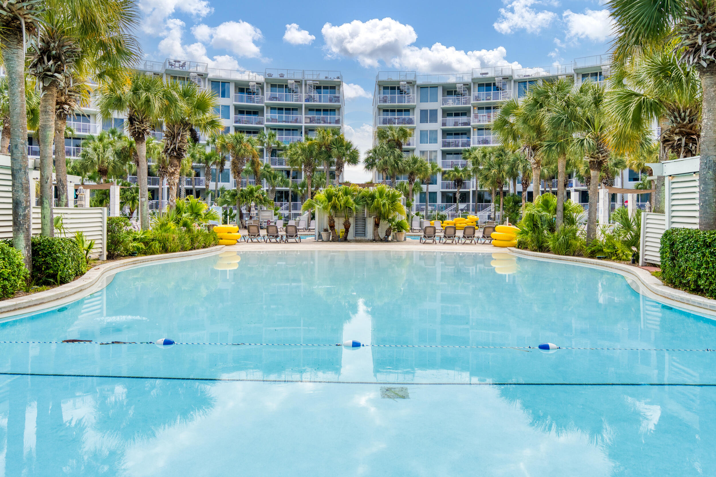 DESTIN WEST BEACH & BAY RESORT-GULFSIDE - Residential