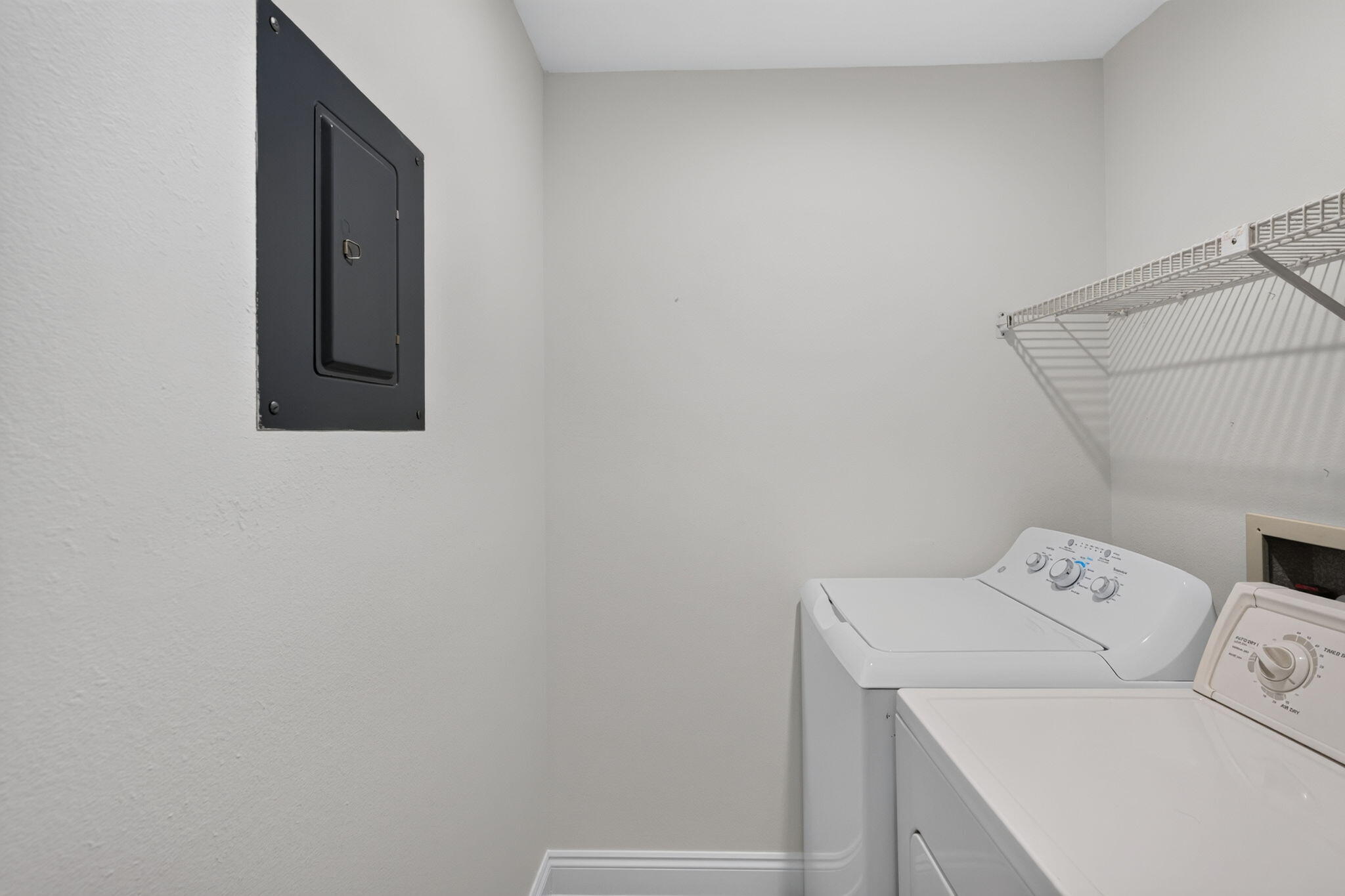 LINKSIDE VILLAGE UNIT 1 - Residential