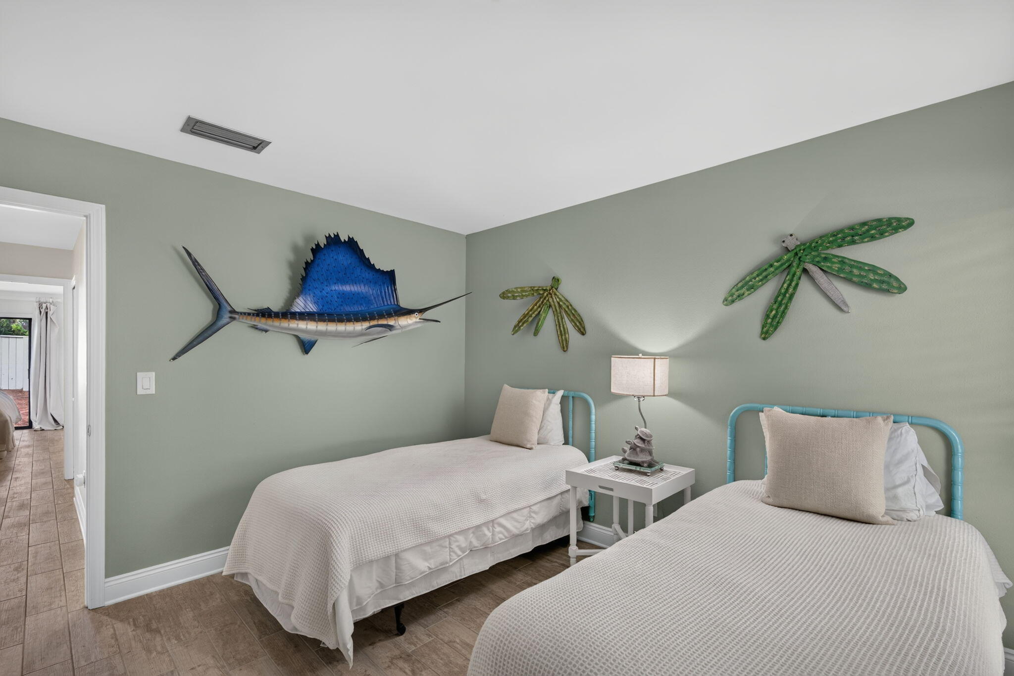 LINKSIDE VILLAGE UNIT 1 - Residential