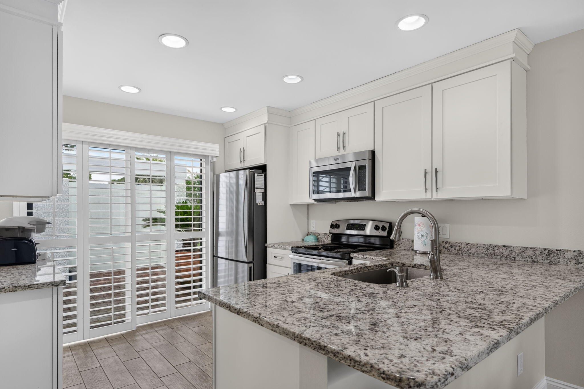LINKSIDE VILLAGE UNIT 1 - Residential