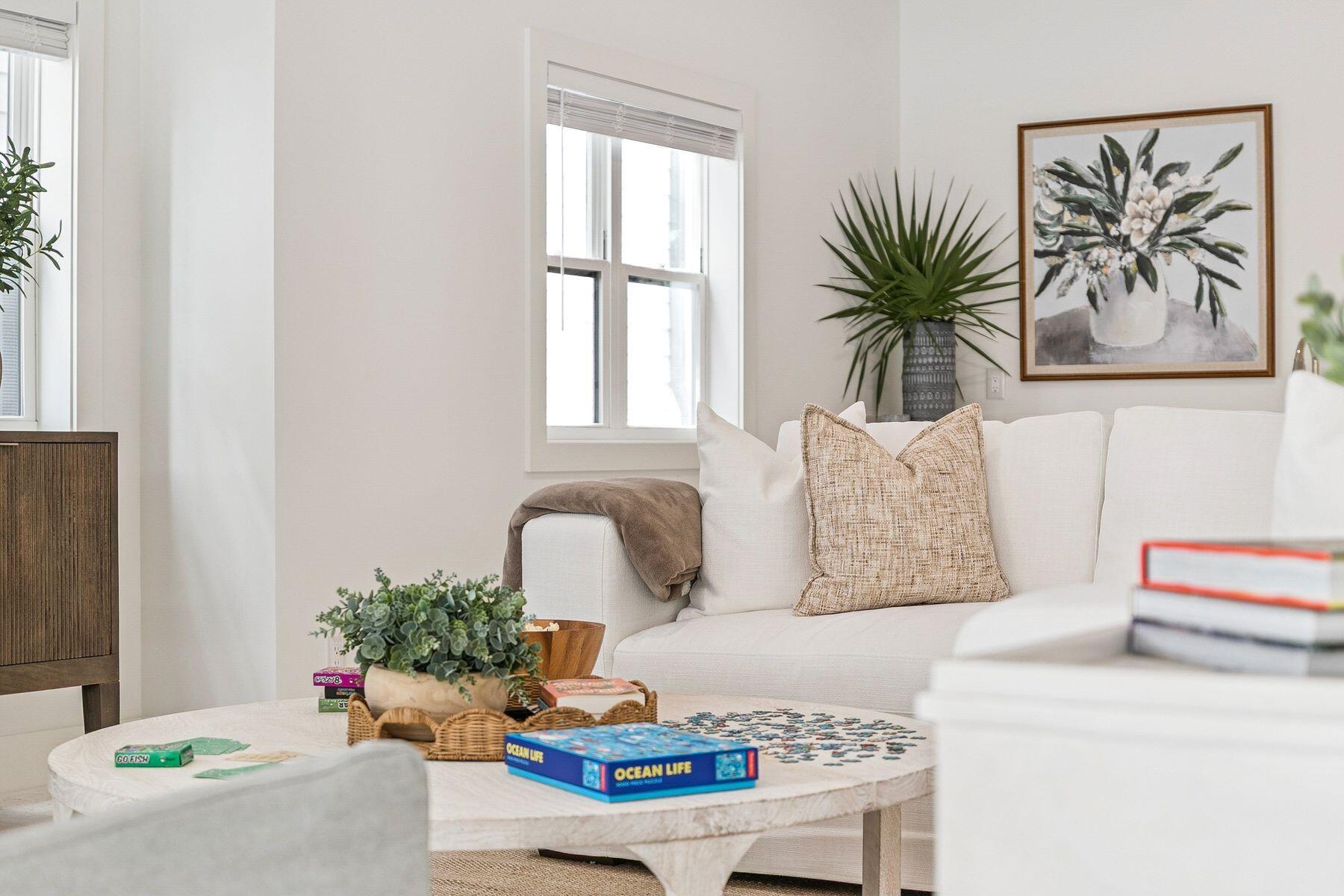 GULF SHORE MANOR - Residential