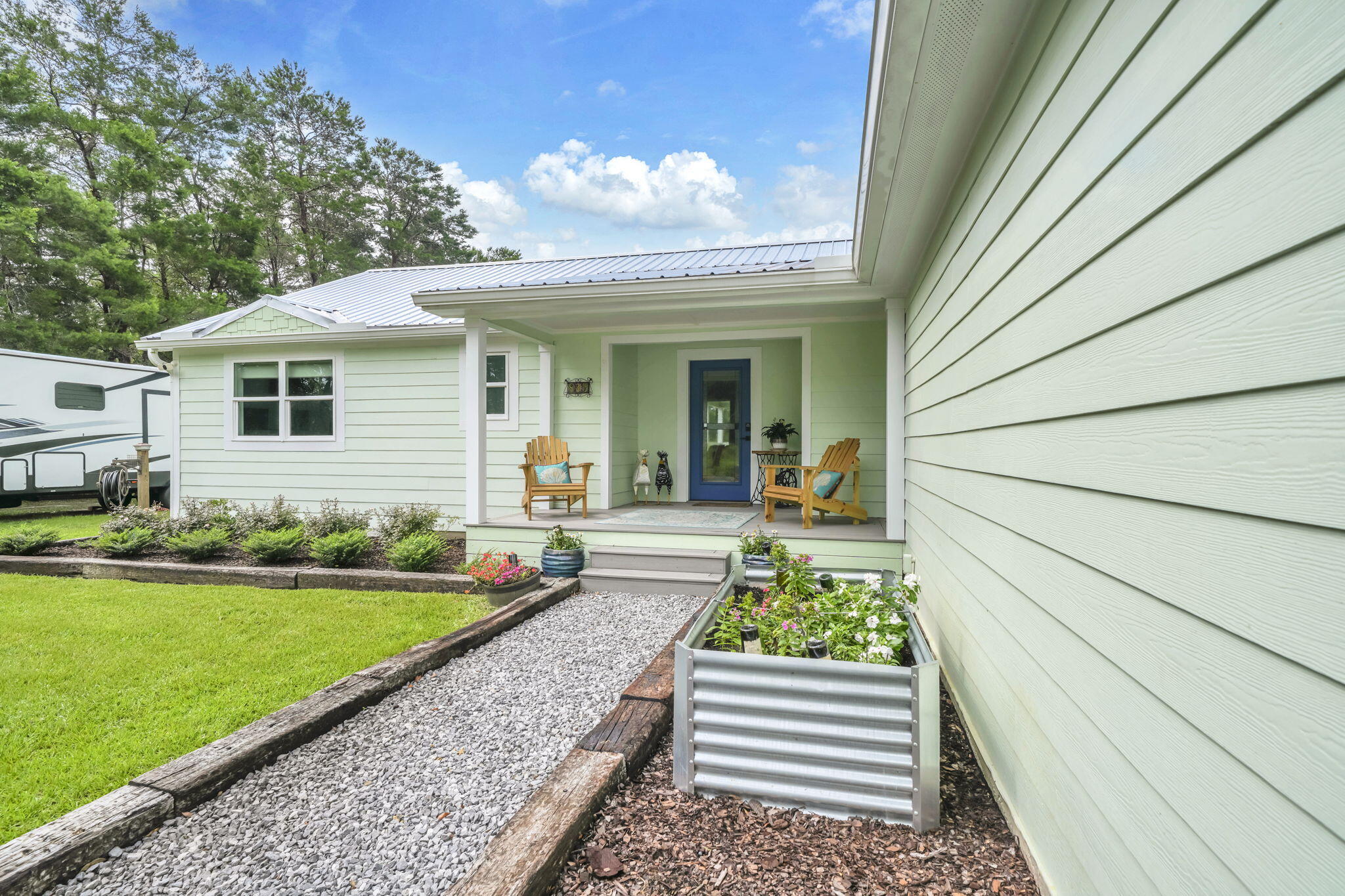 METES & BOUNDS - Residential