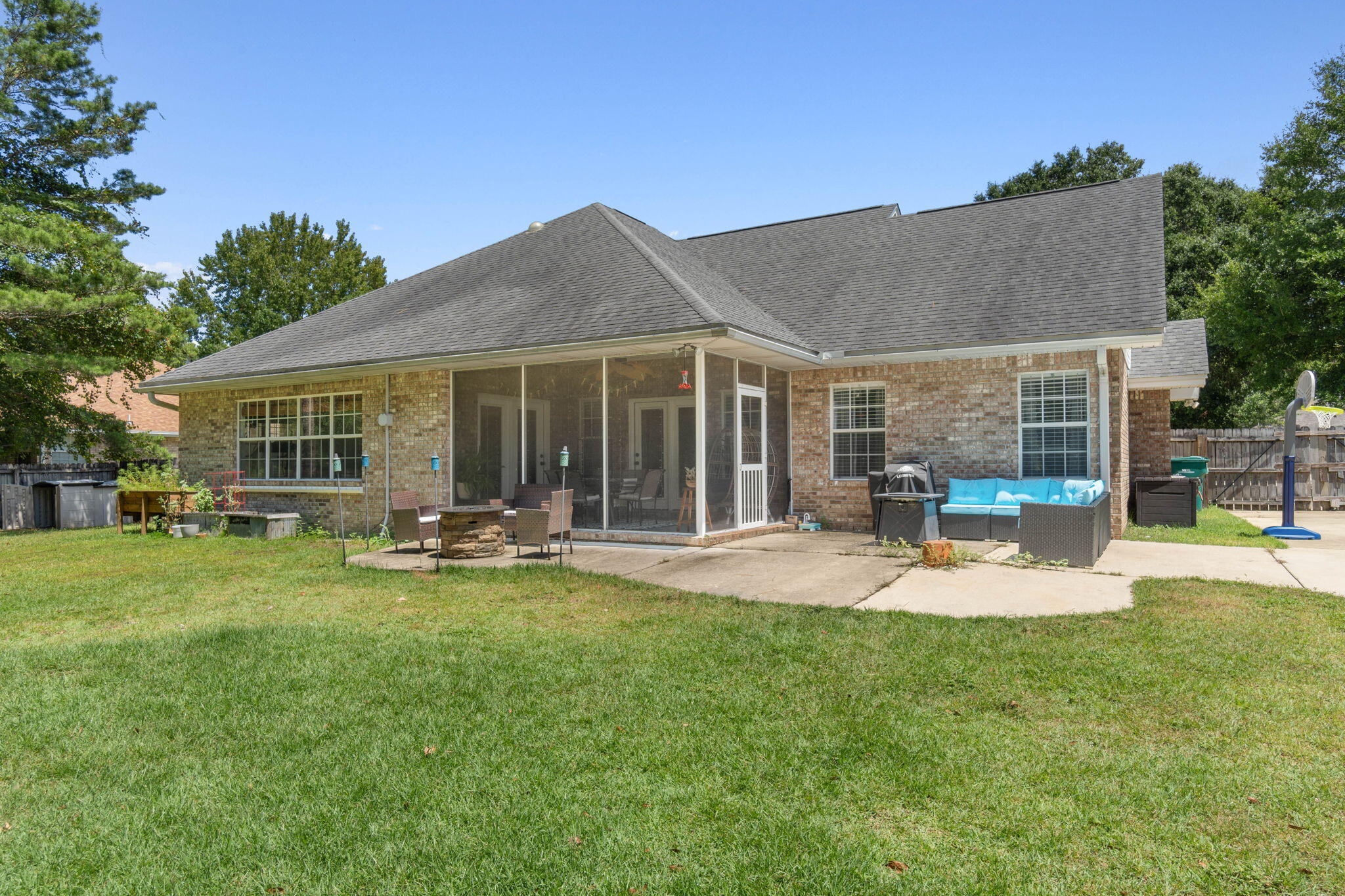 ROCKY BAYOU ESTATES 01 - Residential