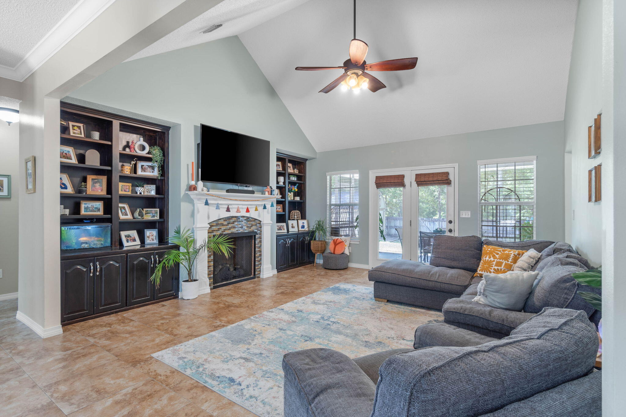ROCKY BAYOU ESTATES 01 - Residential