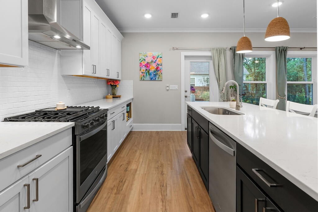 MAGNOLIA BAY ESTATES - Residential