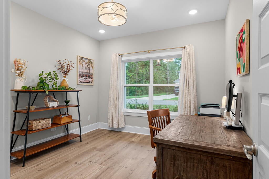 MAGNOLIA BAY ESTATES - Residential