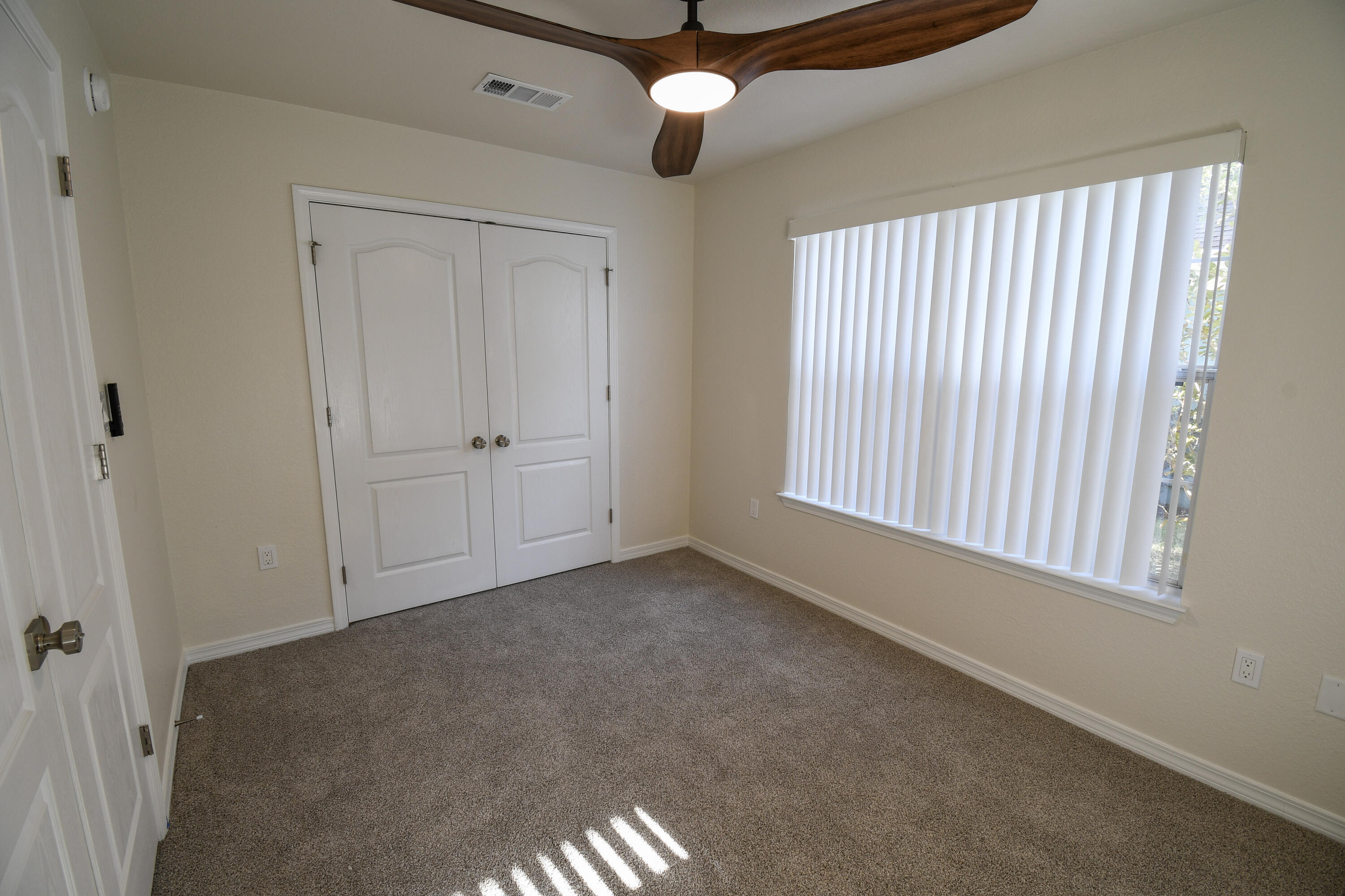 DRIFTWOOD ESTATES - Residential Lease