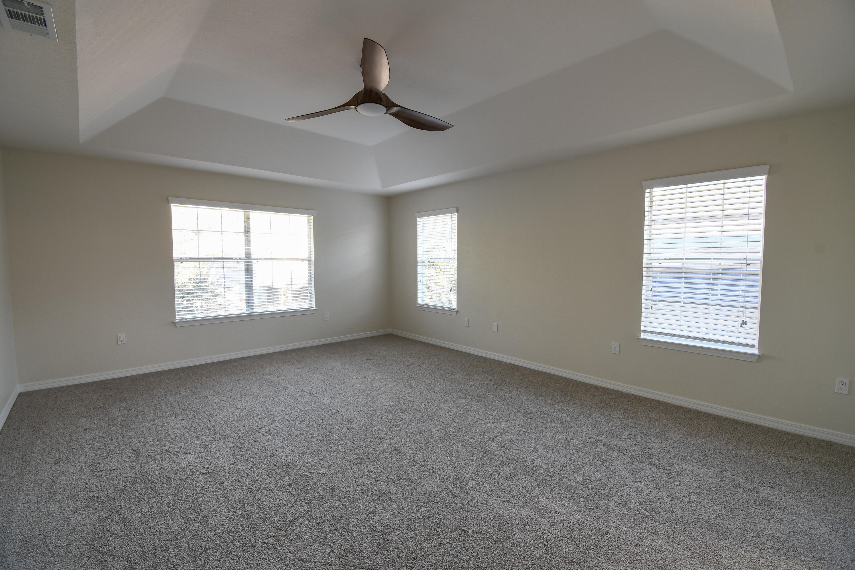DRIFTWOOD ESTATES - Residential Lease
