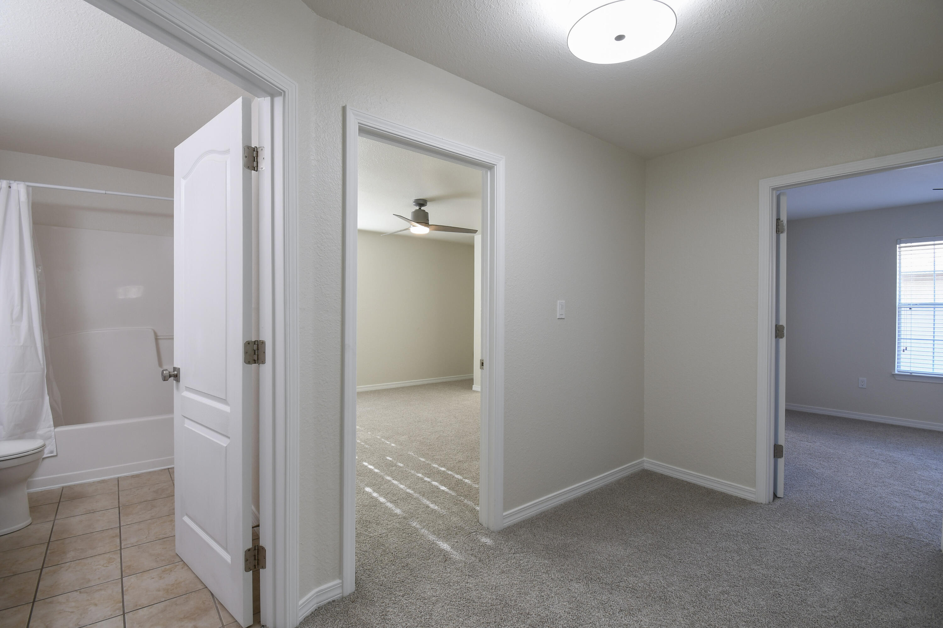 DRIFTWOOD ESTATES - Residential Lease