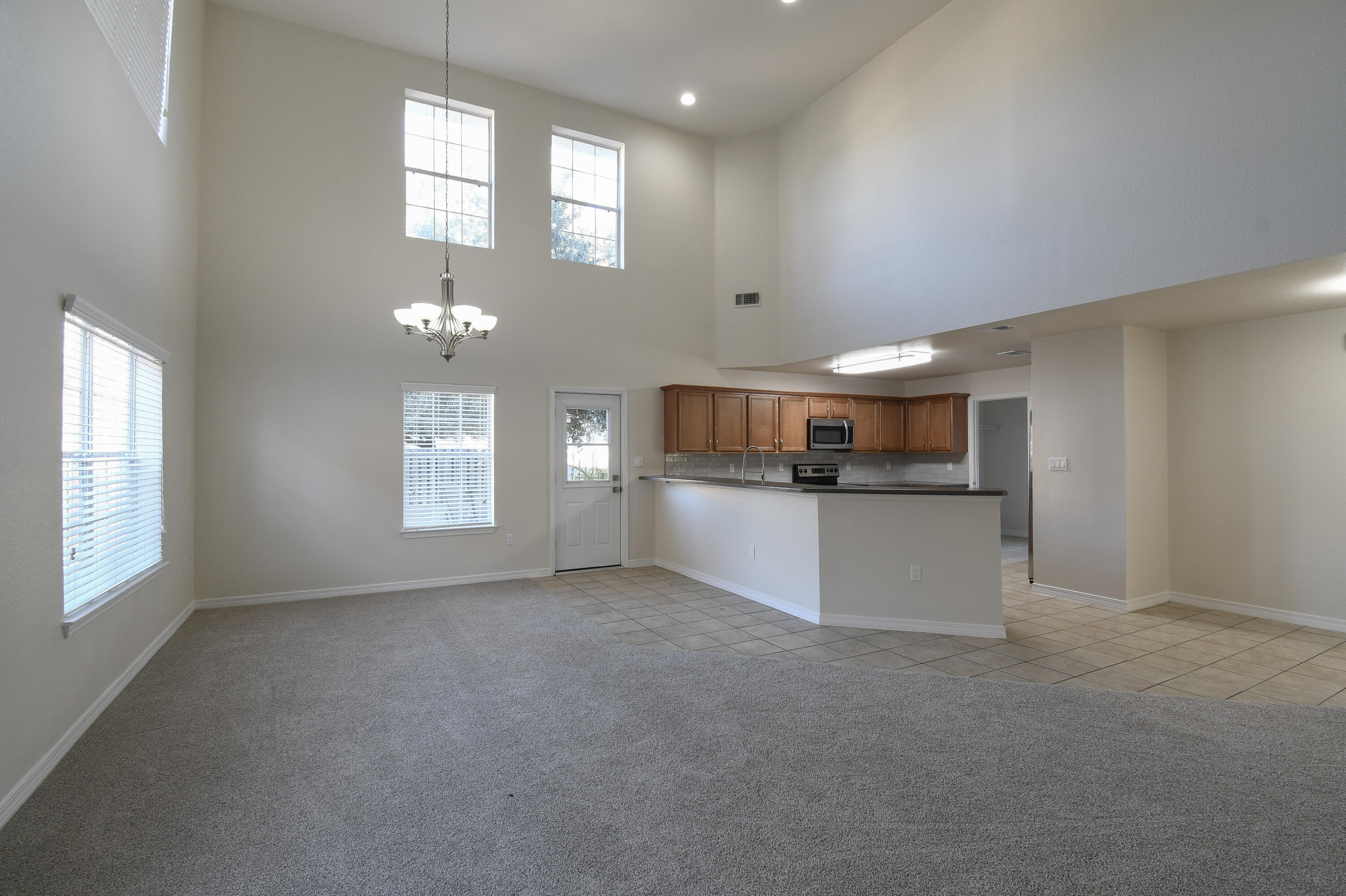 DRIFTWOOD ESTATES - Residential Lease