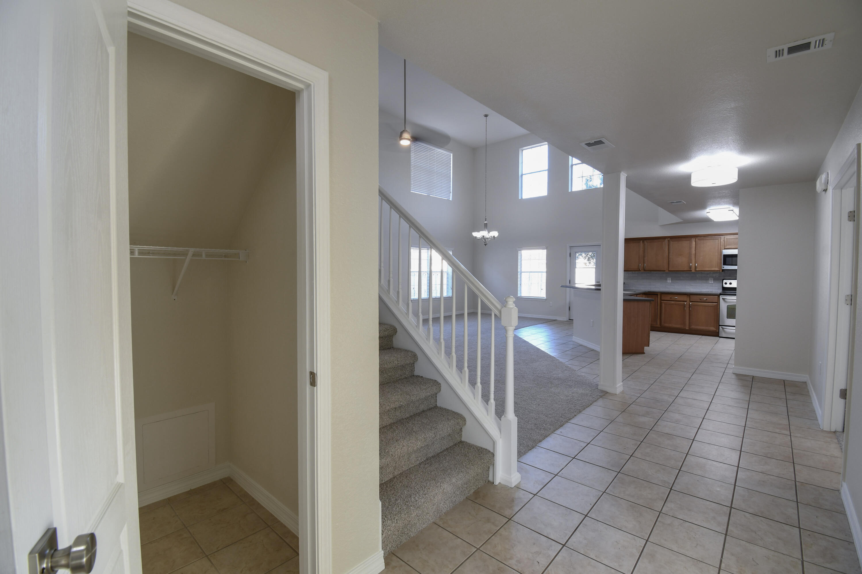 DRIFTWOOD ESTATES - Residential Lease