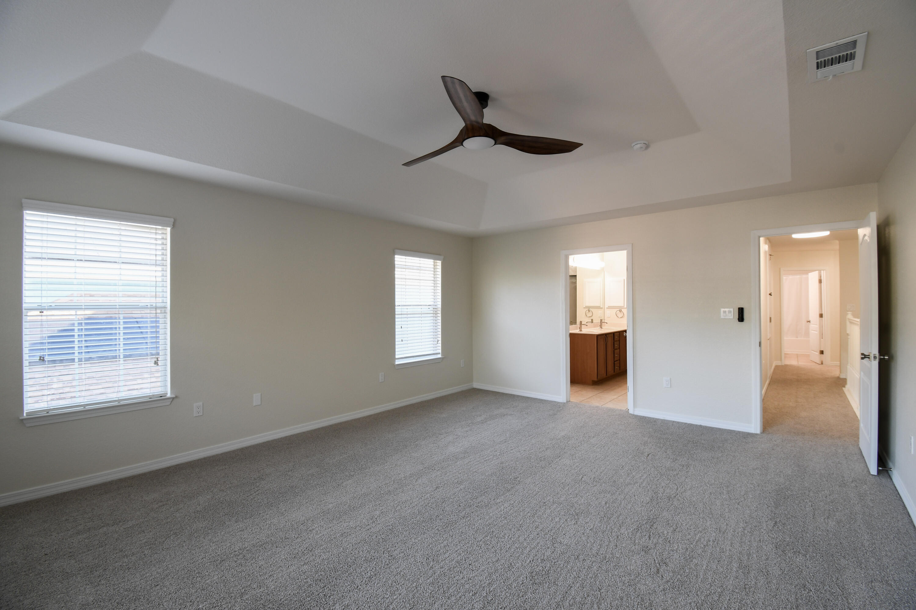 DRIFTWOOD ESTATES - Residential Lease