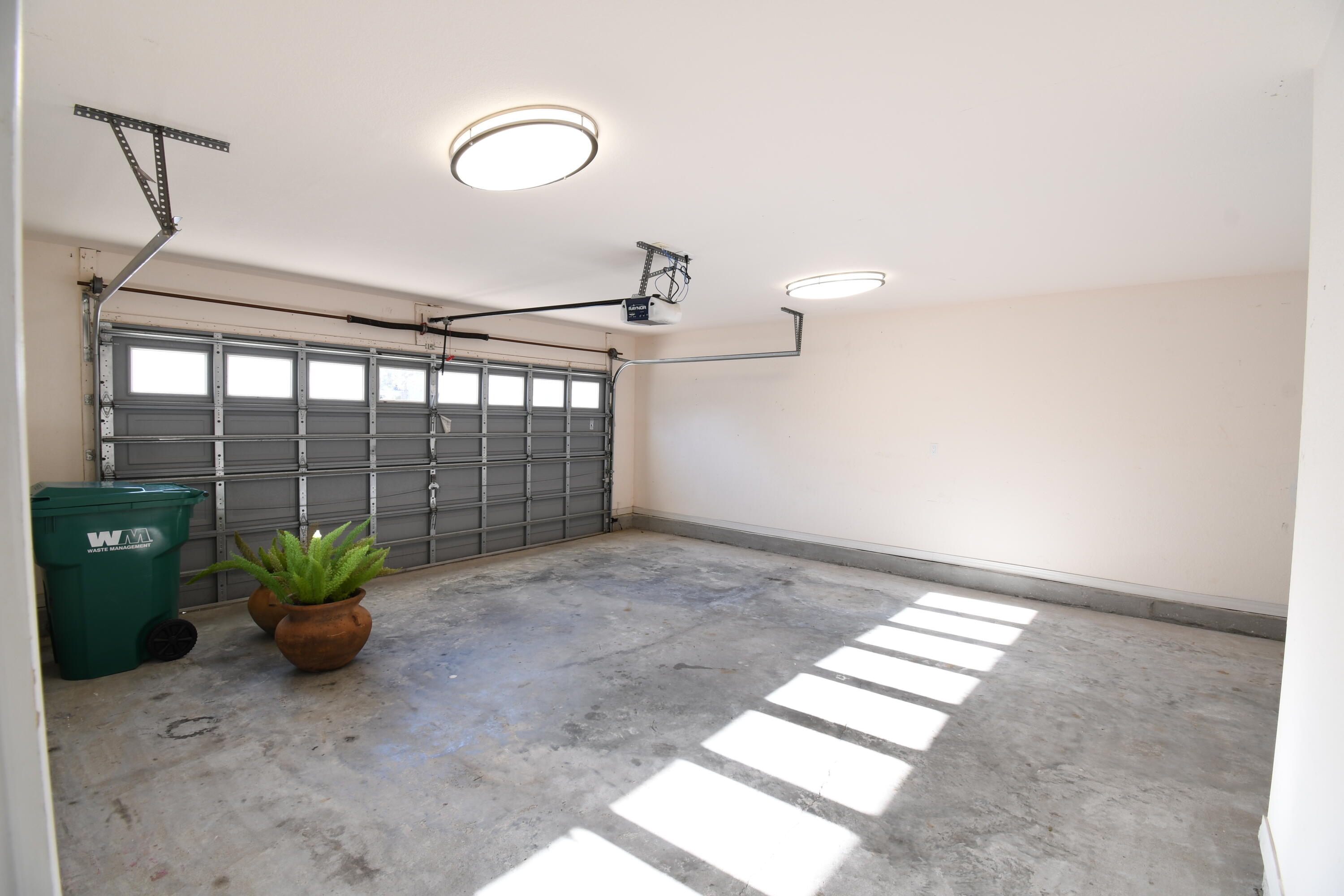 DRIFTWOOD ESTATES - Residential Lease