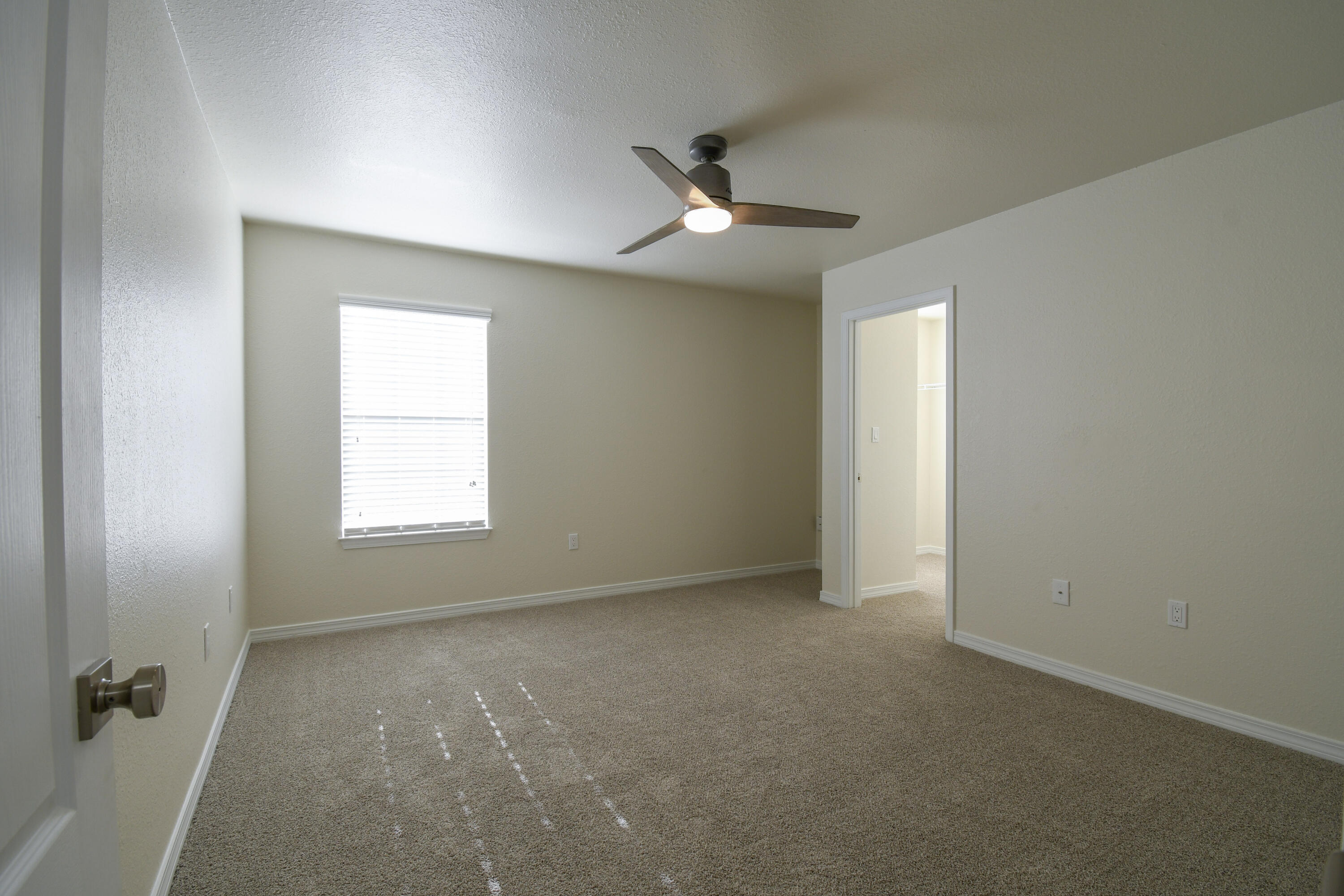 DRIFTWOOD ESTATES - Residential Lease