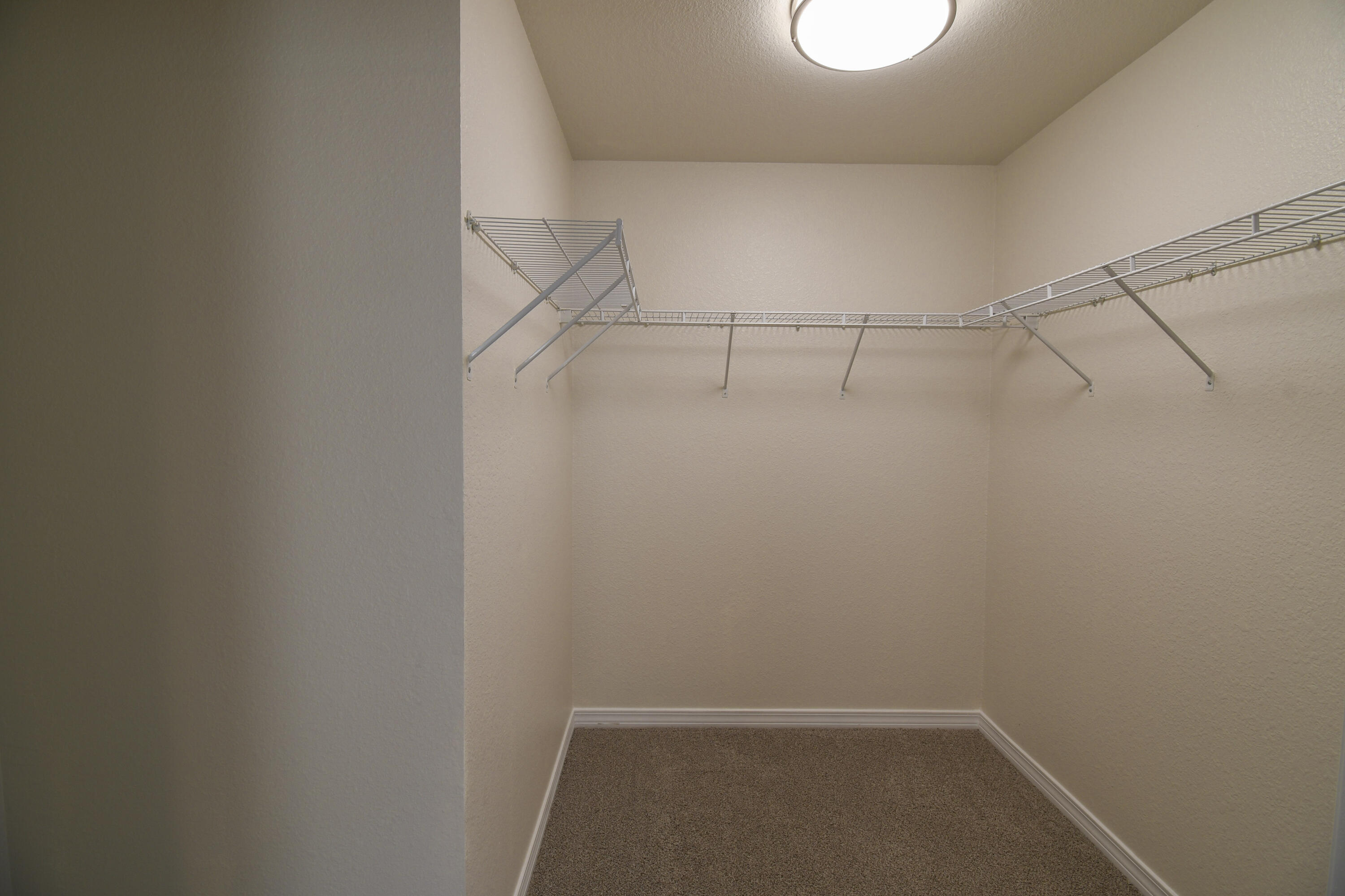 DRIFTWOOD ESTATES - Residential Lease