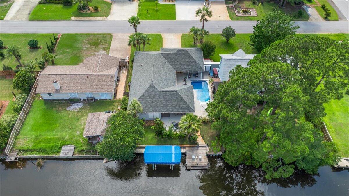 POLYNESIAN ISLANDS - Residential