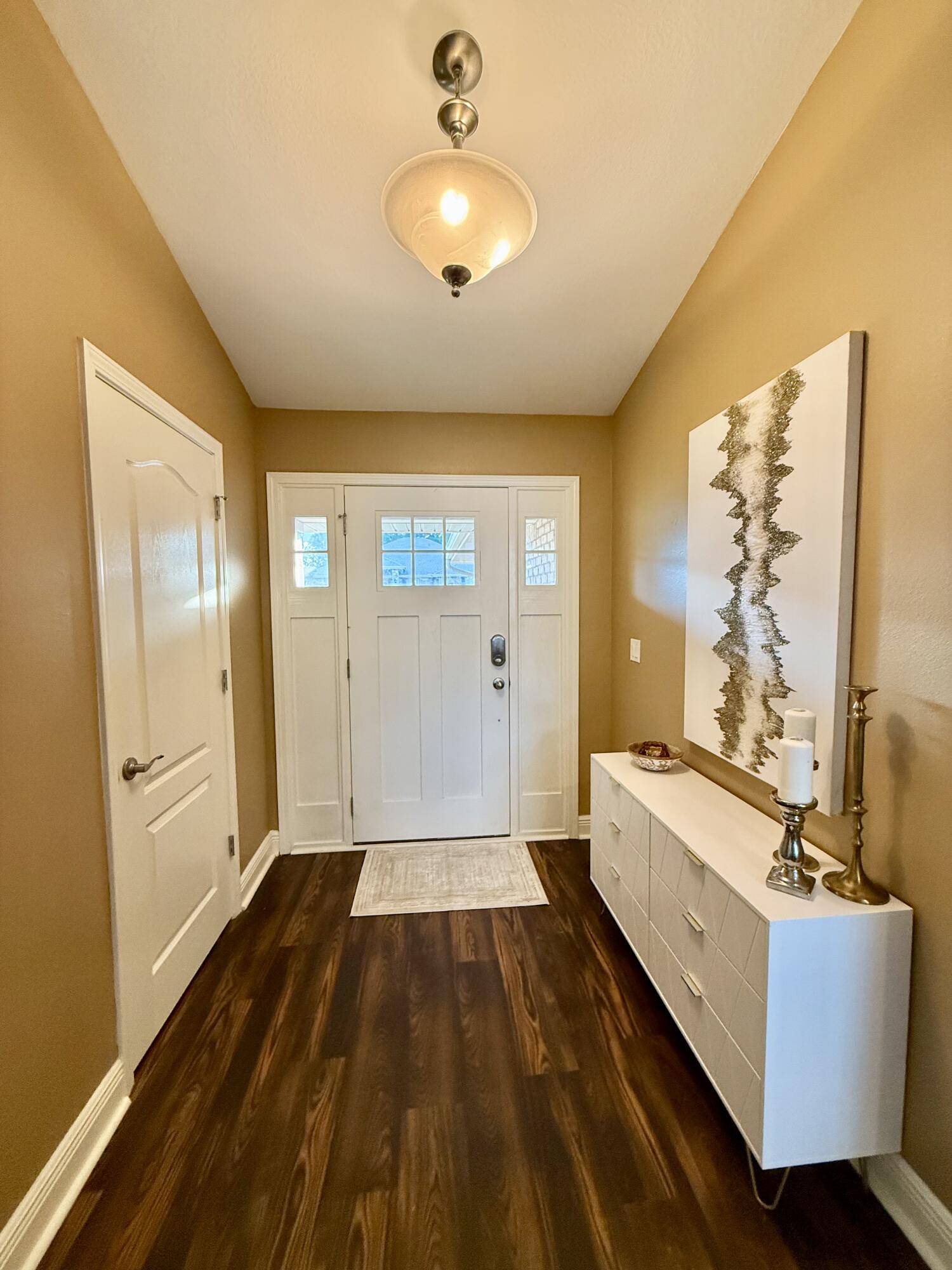 THOUSAND OAKS - Residential
