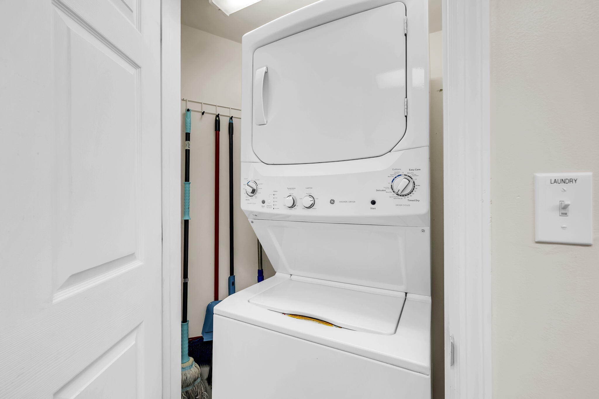 SEACREST CONDOMINIUMS - Residential